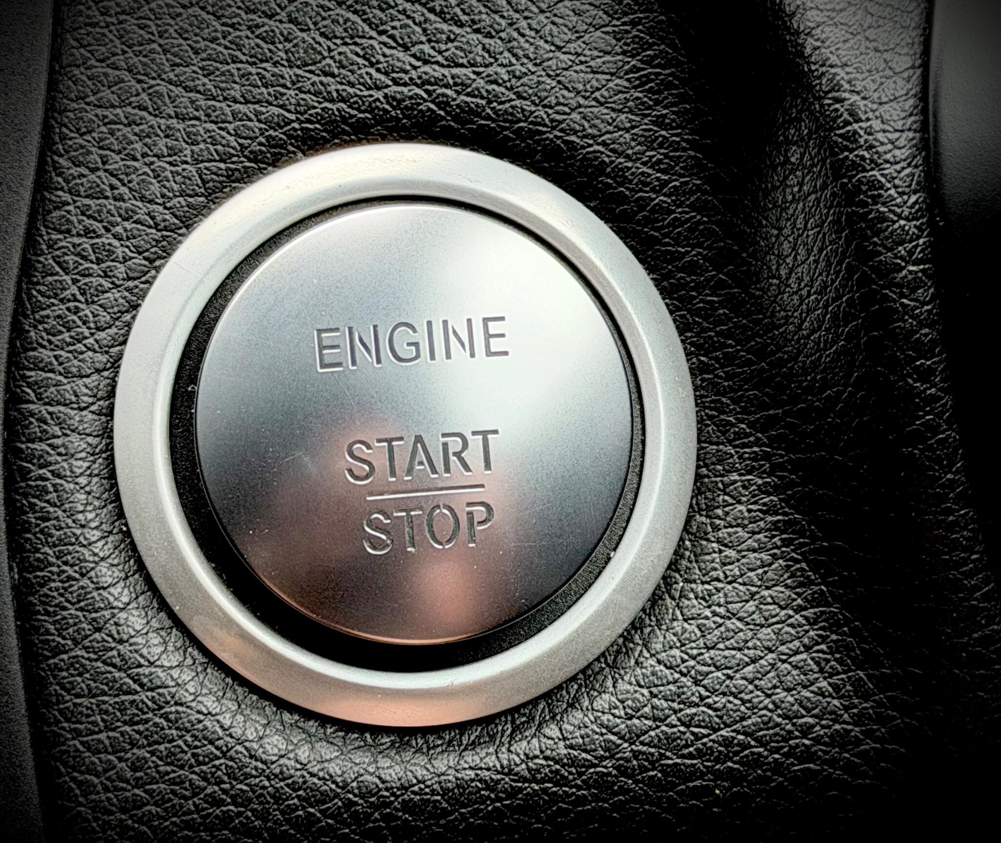 Mercedes-Benz C-Class view 20