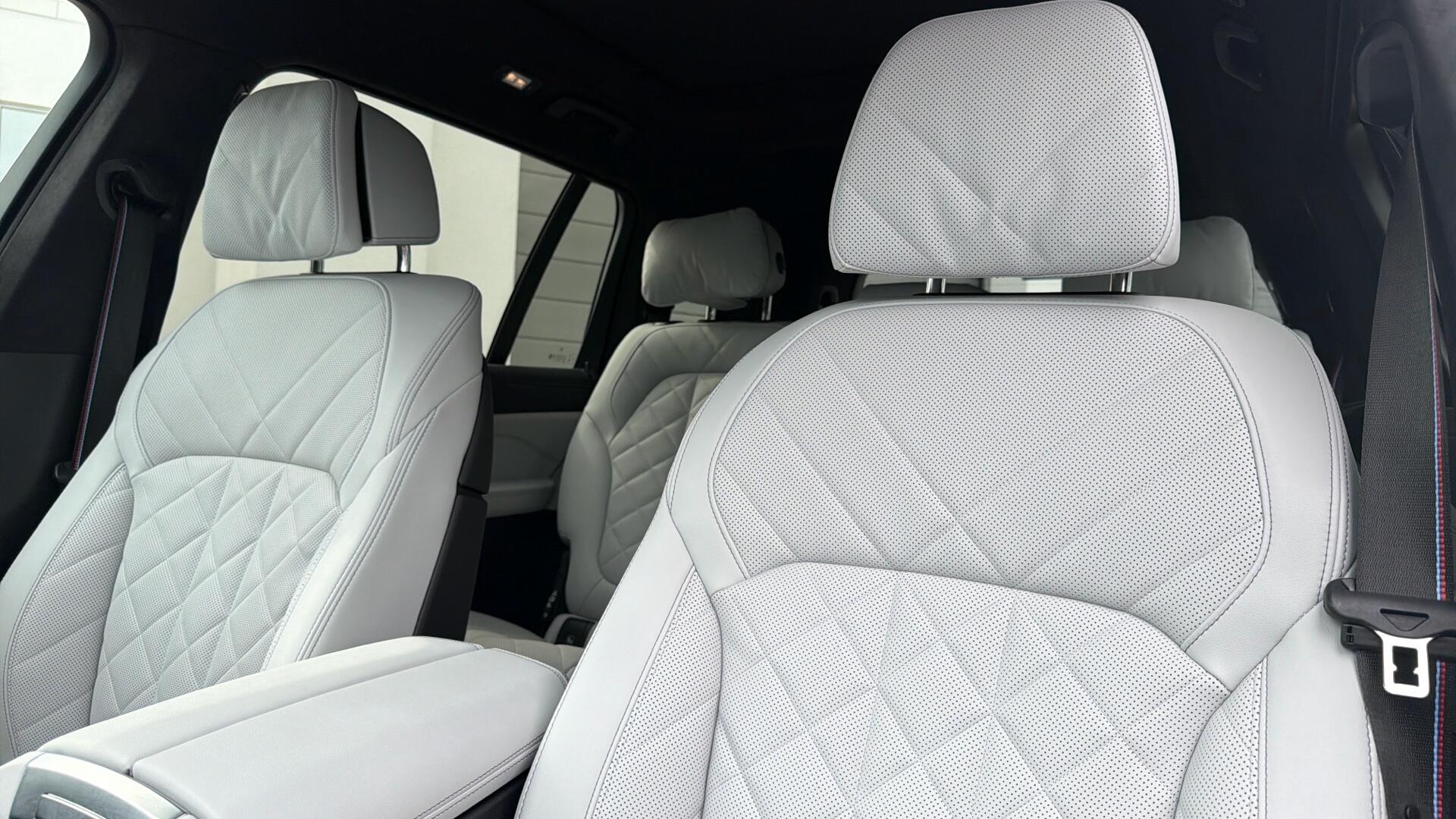 BMW X7 view 55