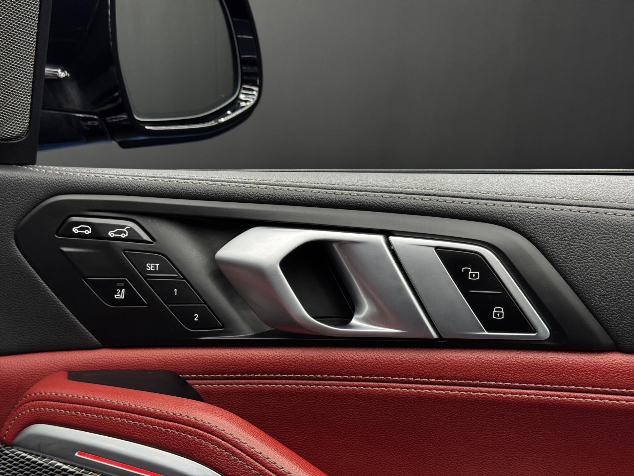 BMW X6 view 44