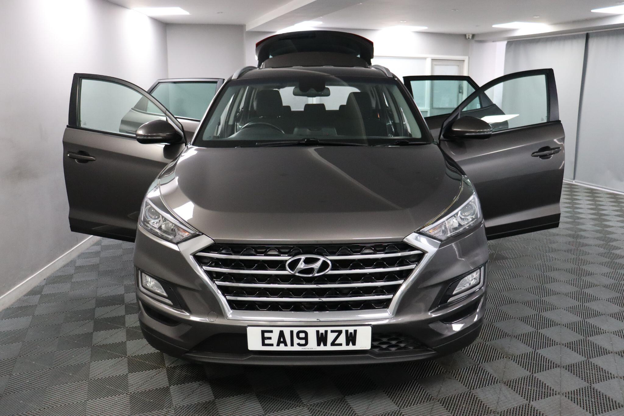 Hyundai Tucson view 12
