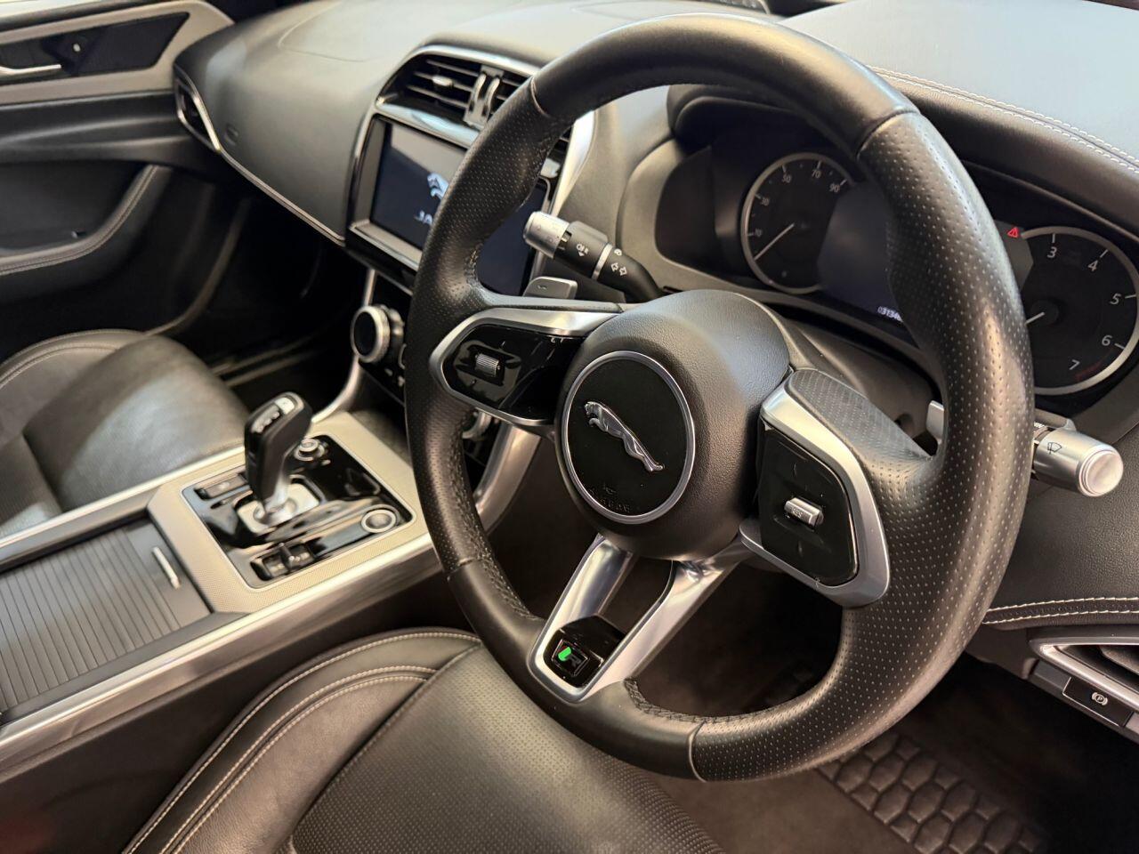 Jaguar Xe view 45