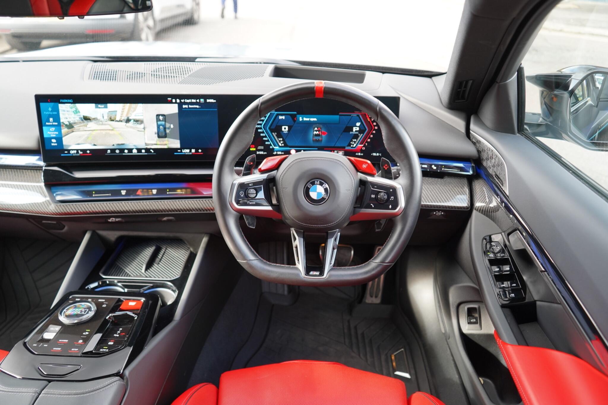 BMW M5 view 28