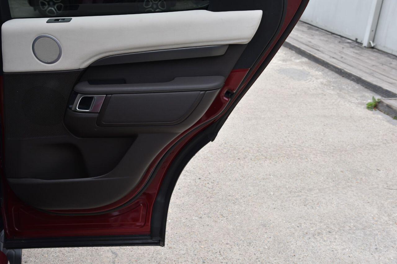 Land Rover Discovery view 72