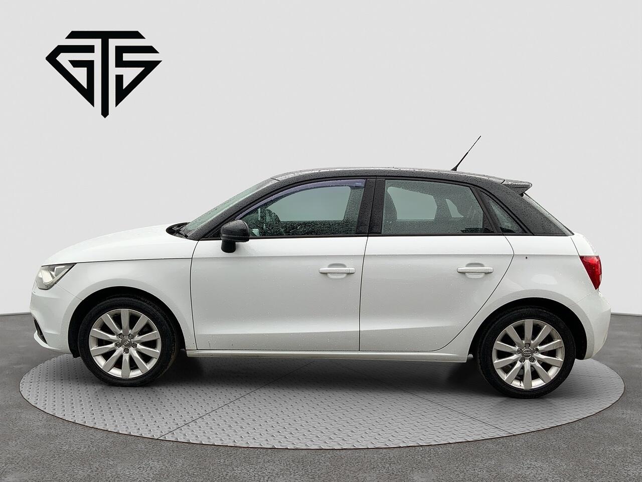 Audi A1 view 6