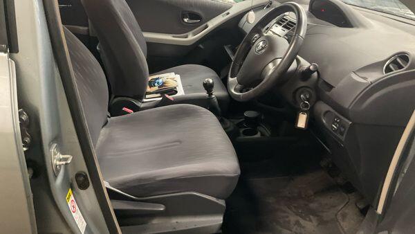 Toyota Yaris view 9