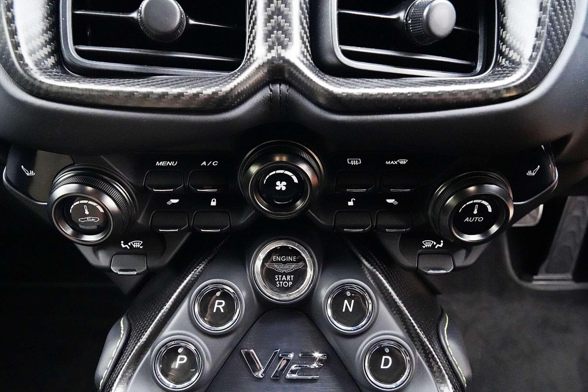 Aston Martin Vantage view 30
