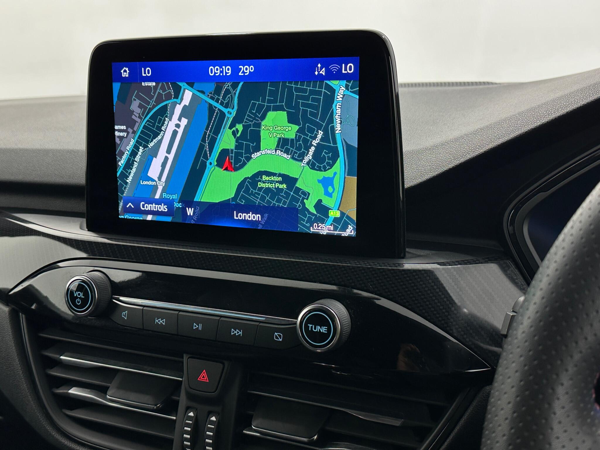 Ford Kuga view 22