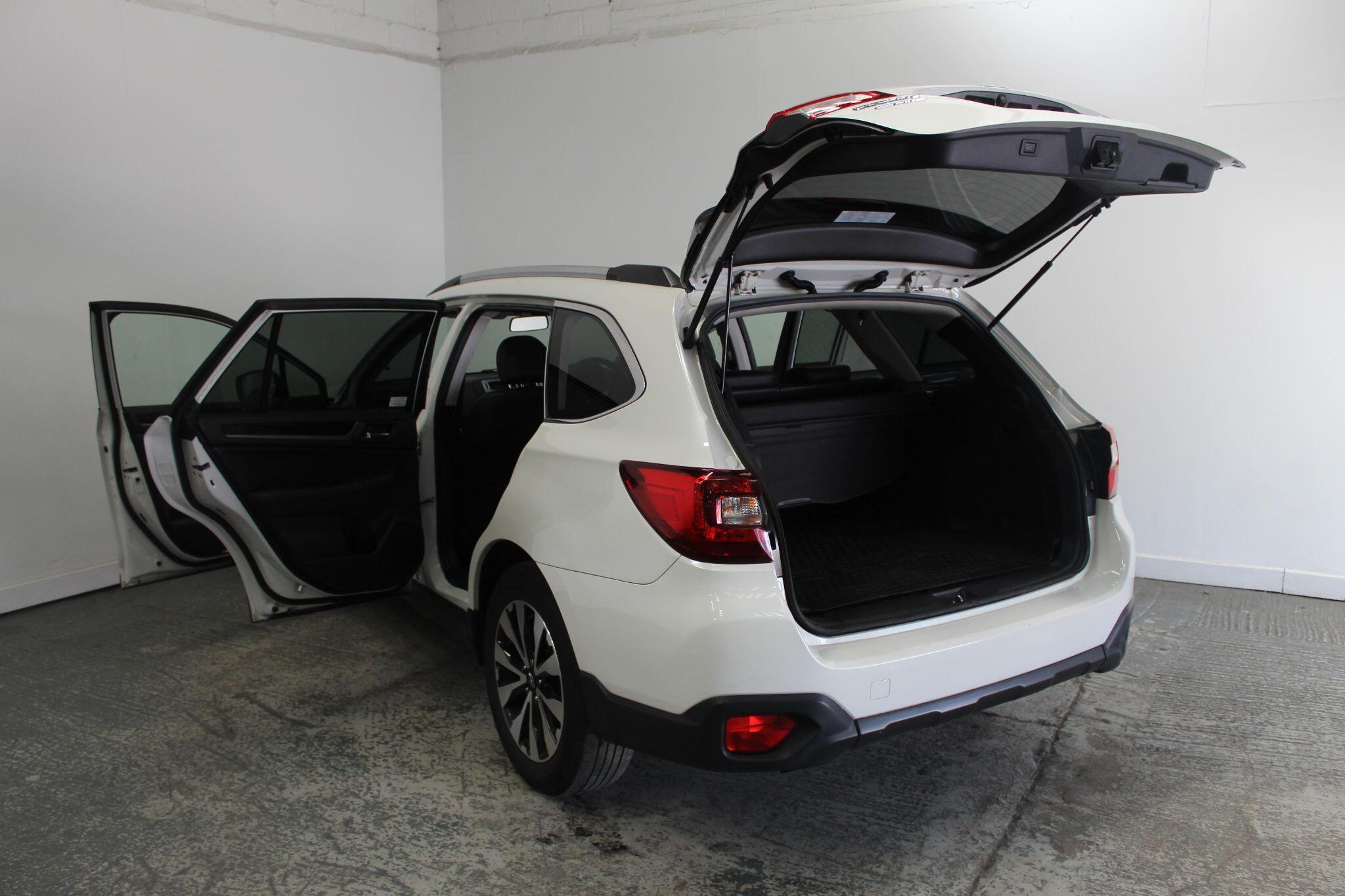 Subaru Outback view 20