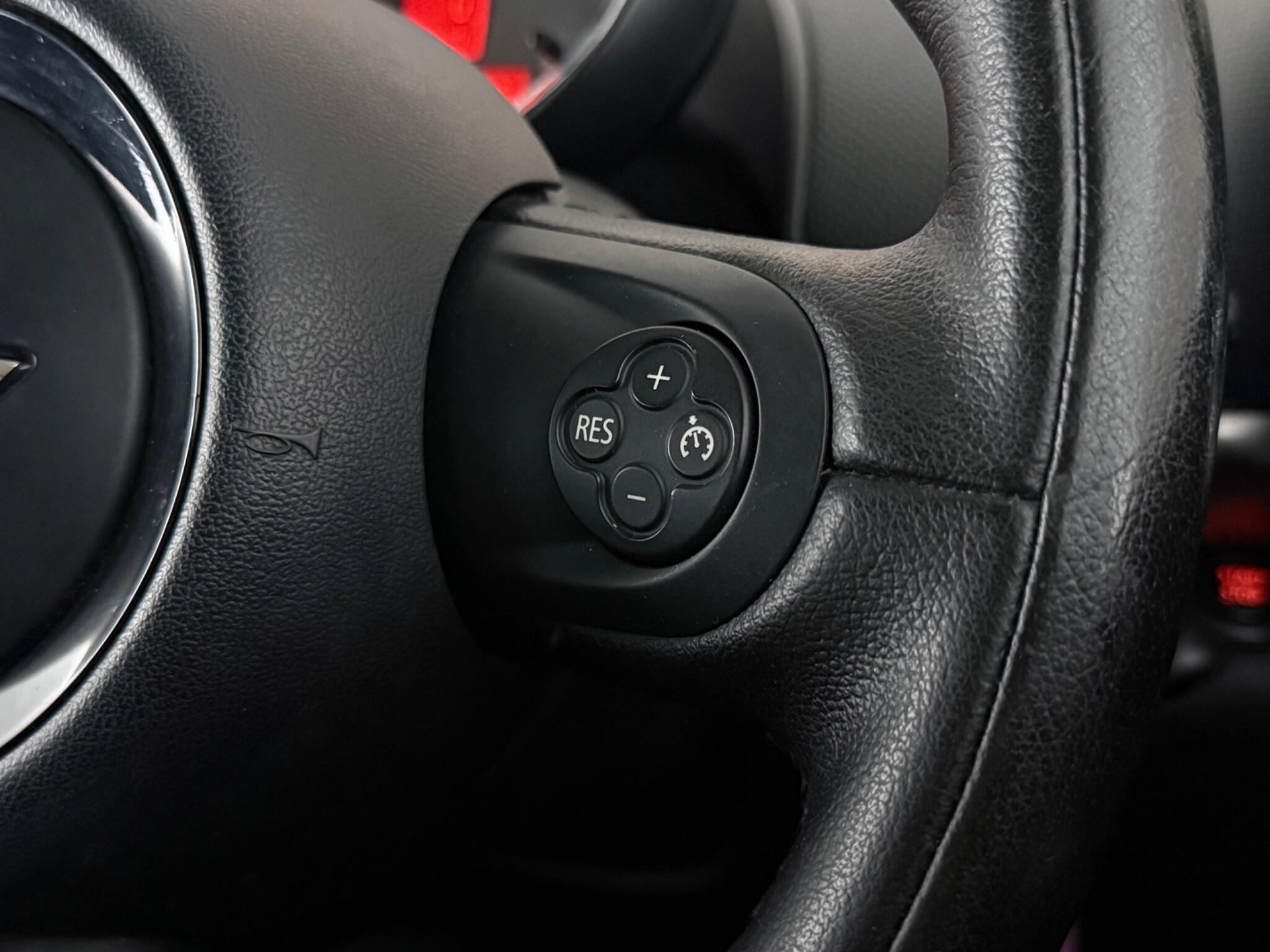 Mini Countryman view 15