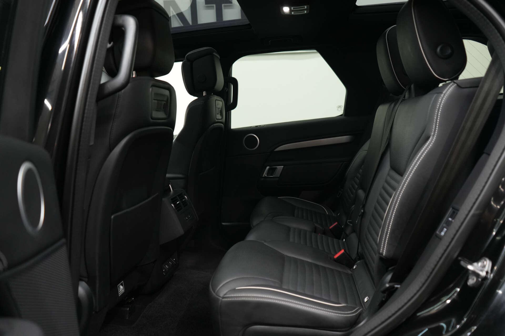 Land Rover Discovery view 29