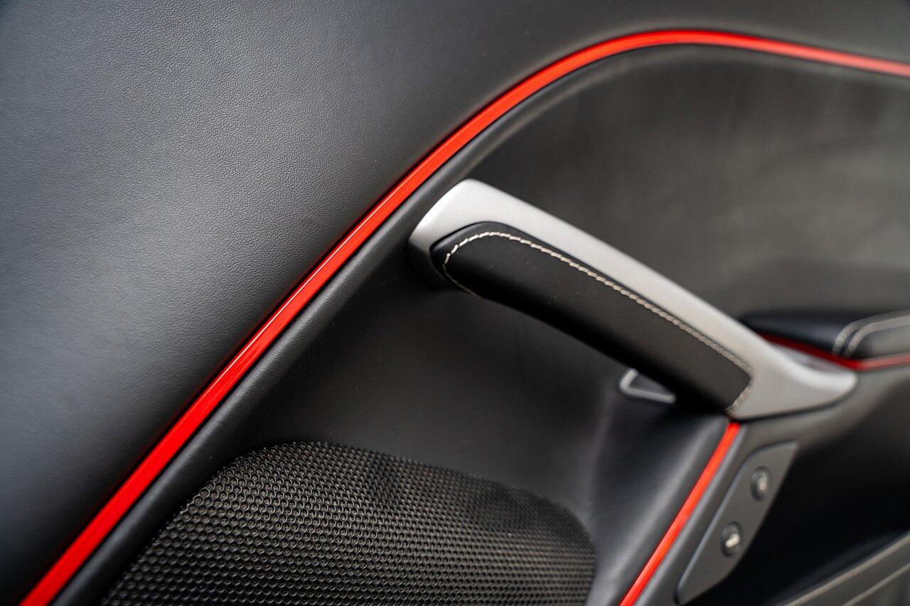 Ferrari F12 view 63
