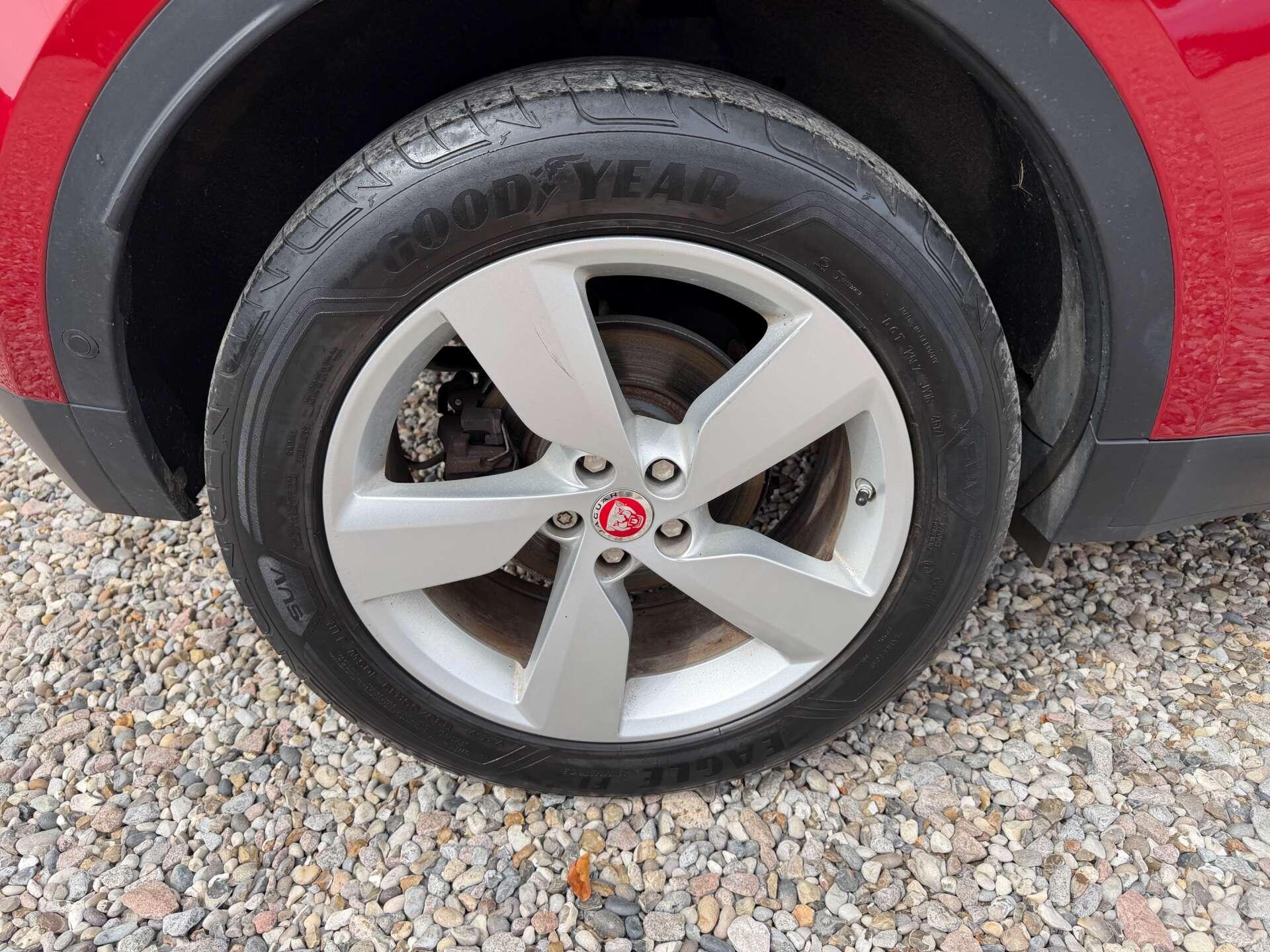 Jaguar E-Pace view 10