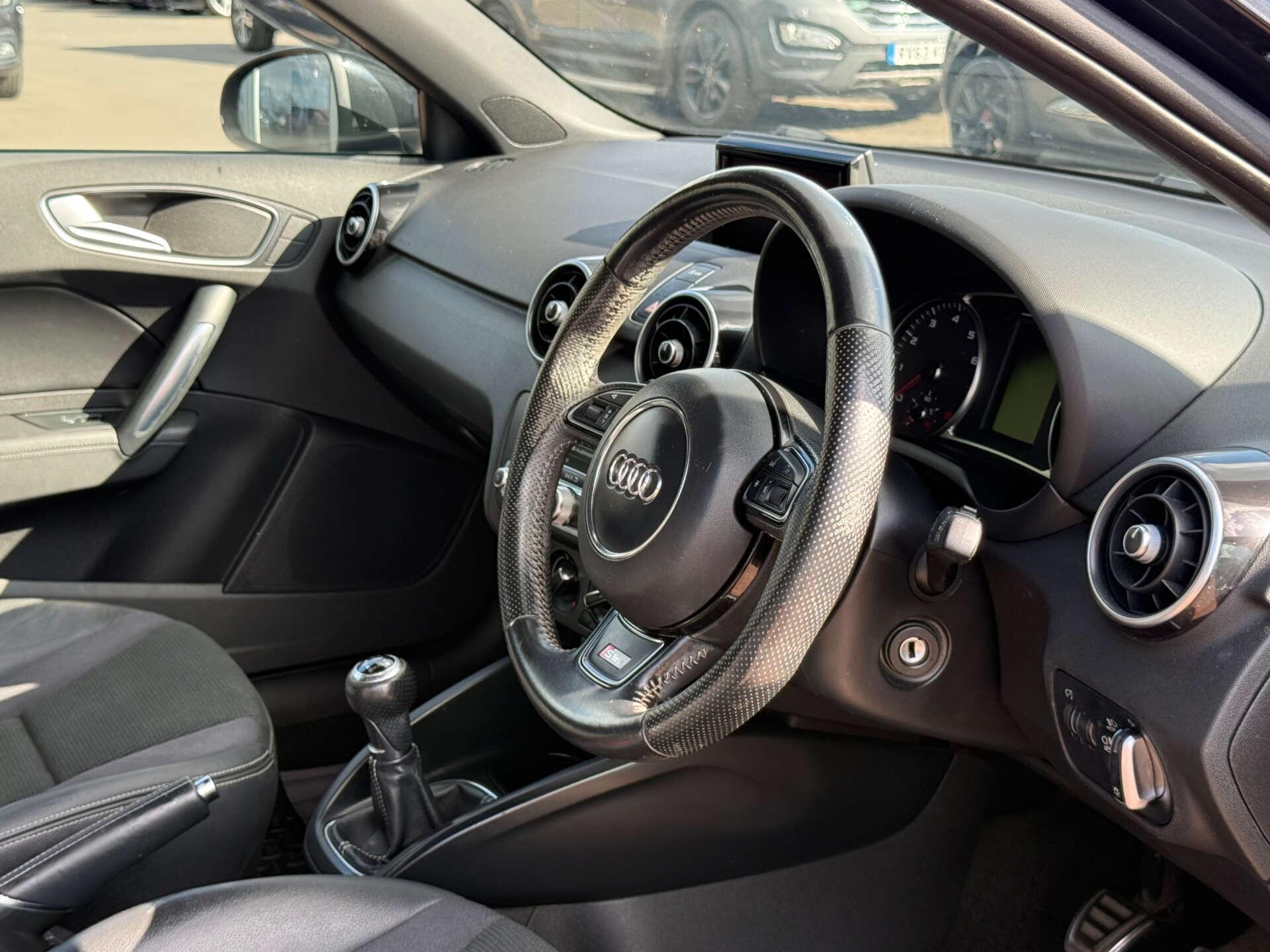 Audi A1 view 45