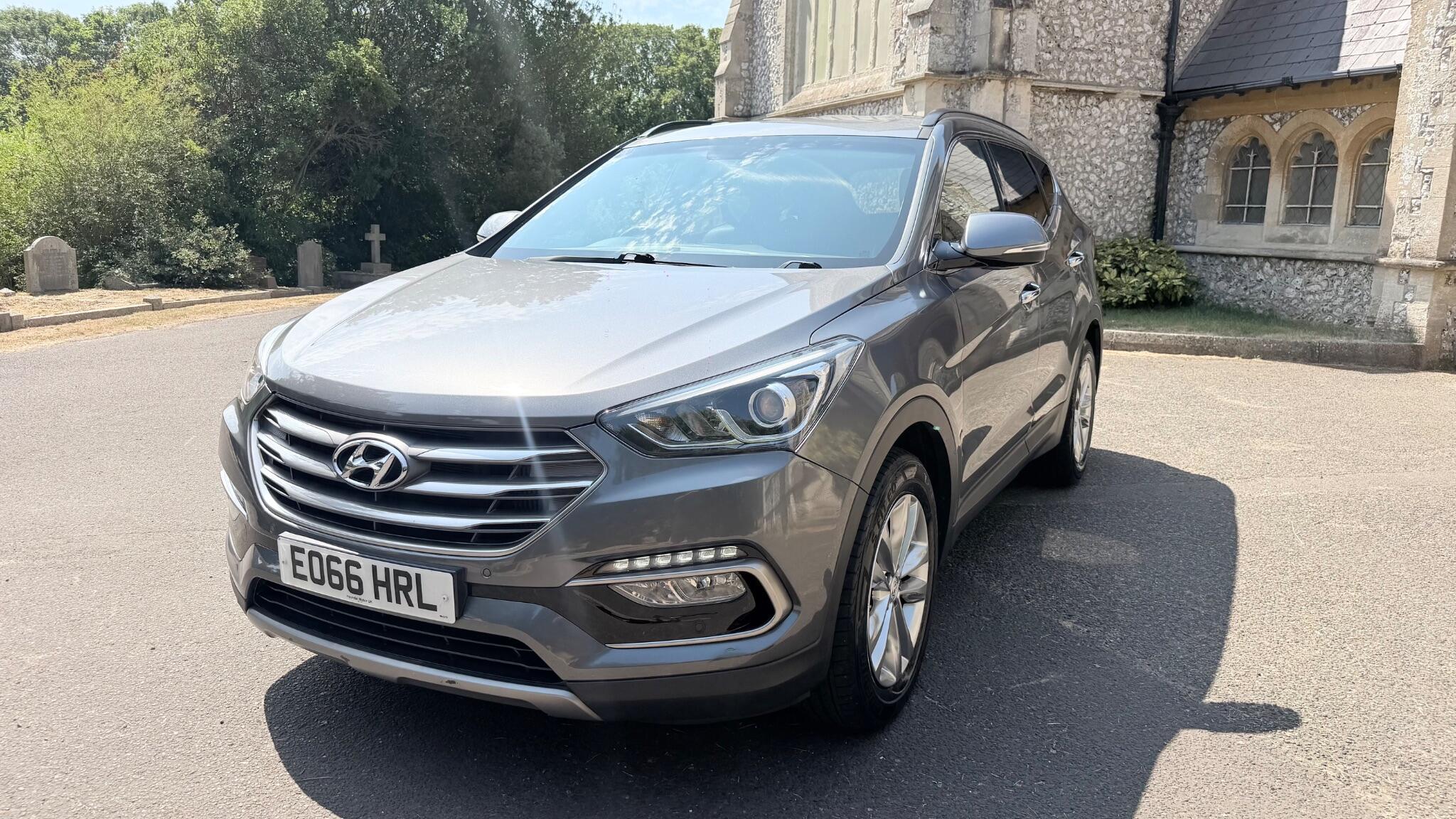 Hyundai Santa Fe view 13