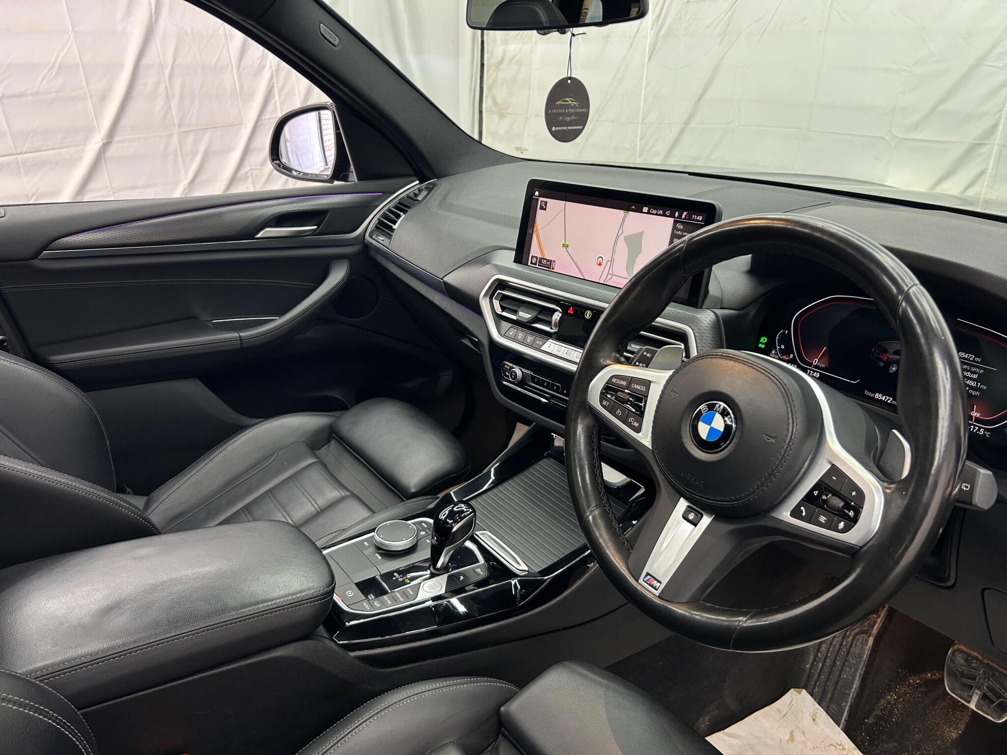 BMW X3 view 11