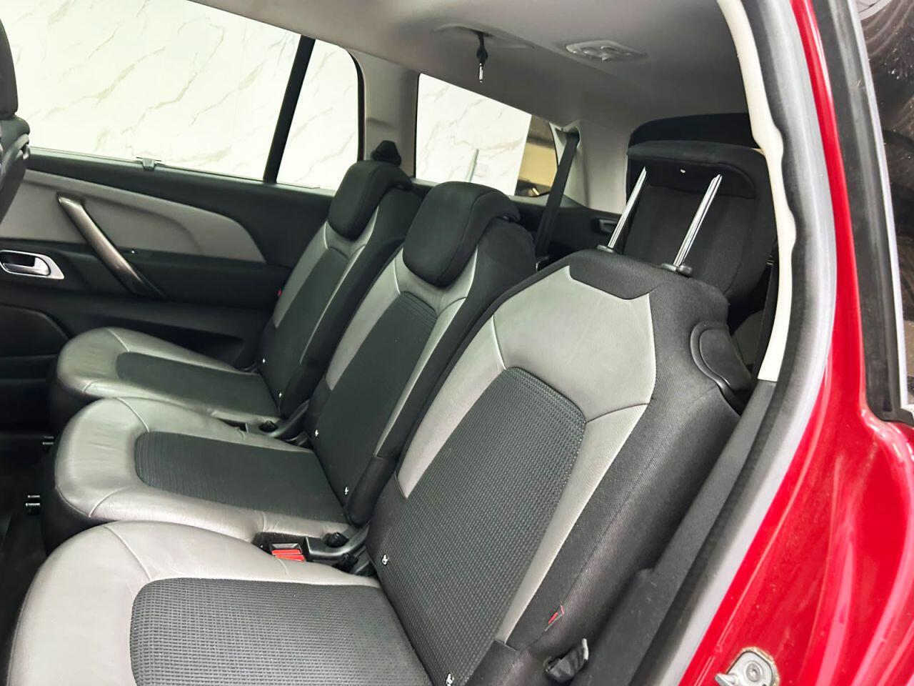 Citroen Grand C4 Spacetourer view 23