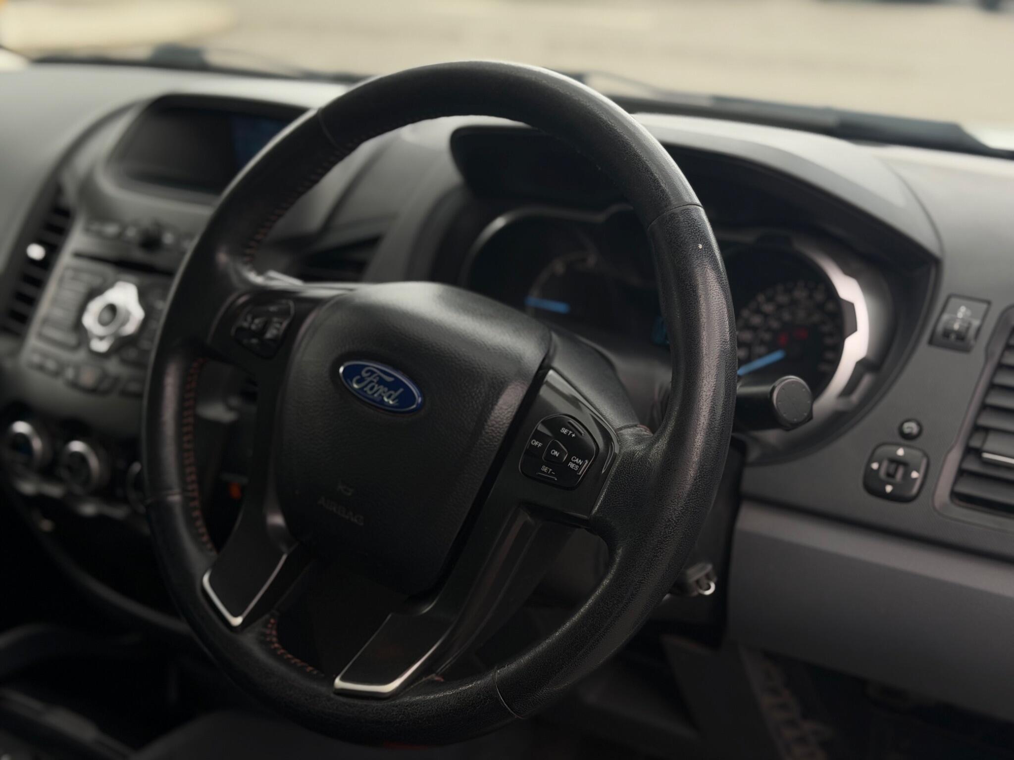 Ford Ranger view 22
