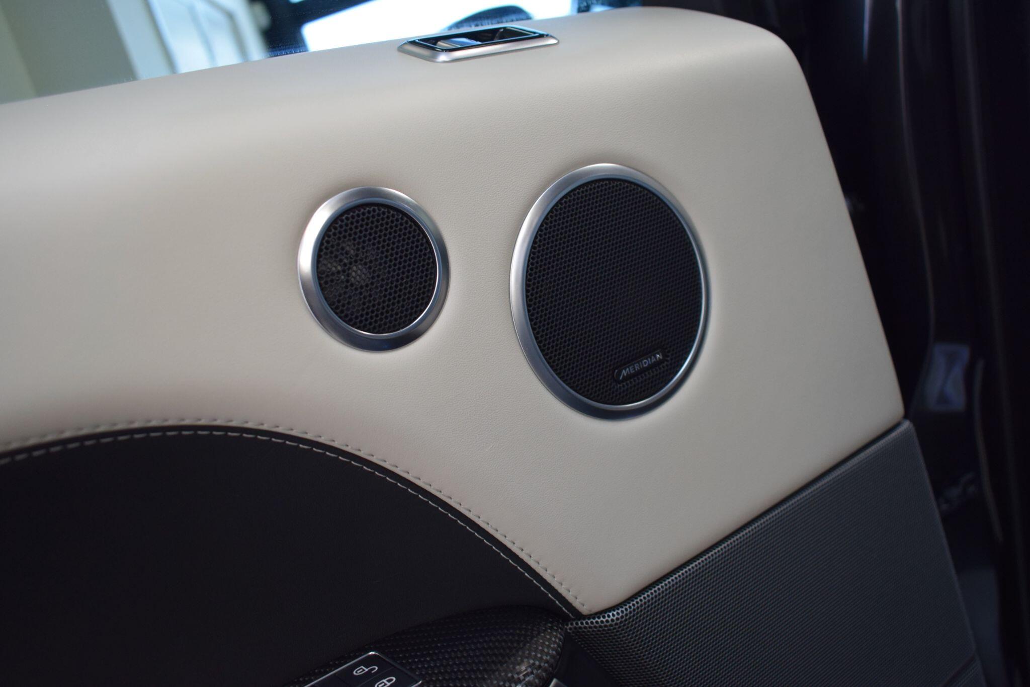 Land Rover Range Rover Sport view 14