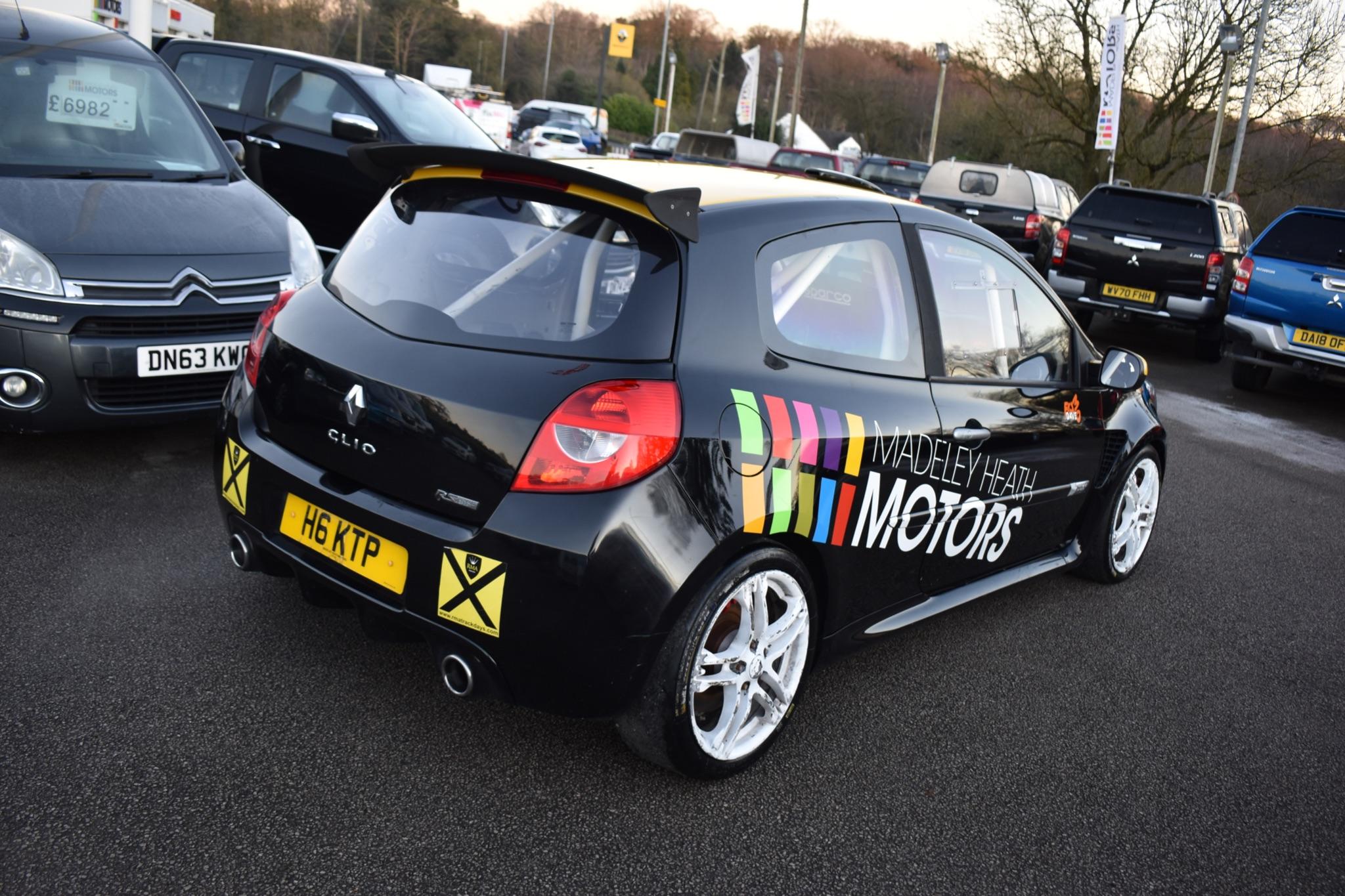 Clio - 2.0 Renaultsport Euro 5 3dr - Image 42