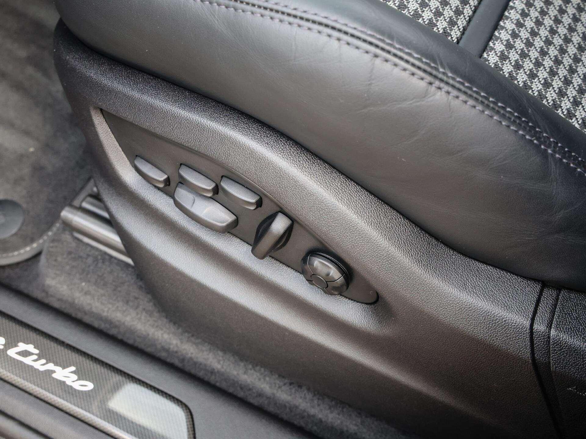 Porsche Cayenne view 17