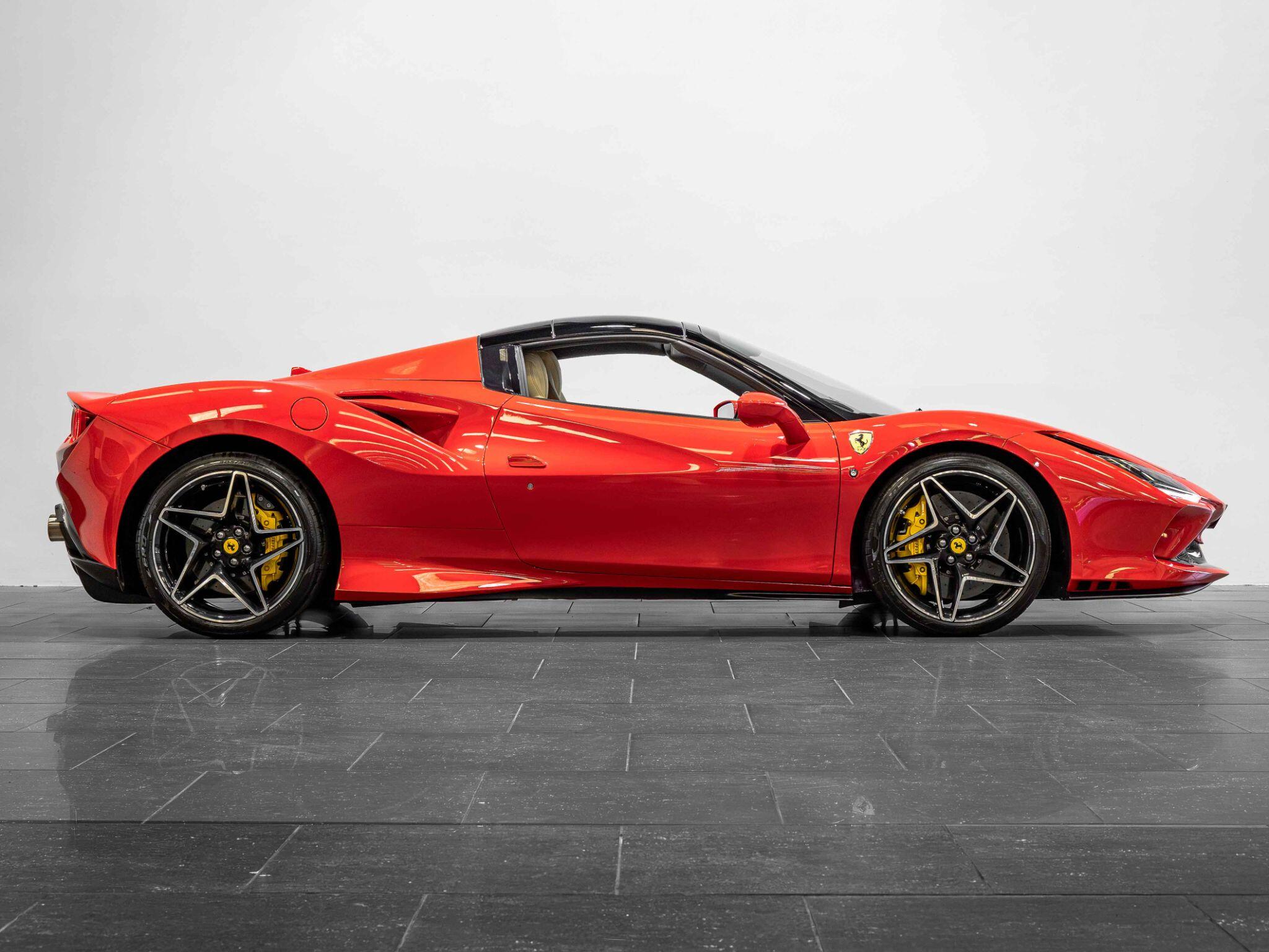 Ferrari F8 Spider view 6