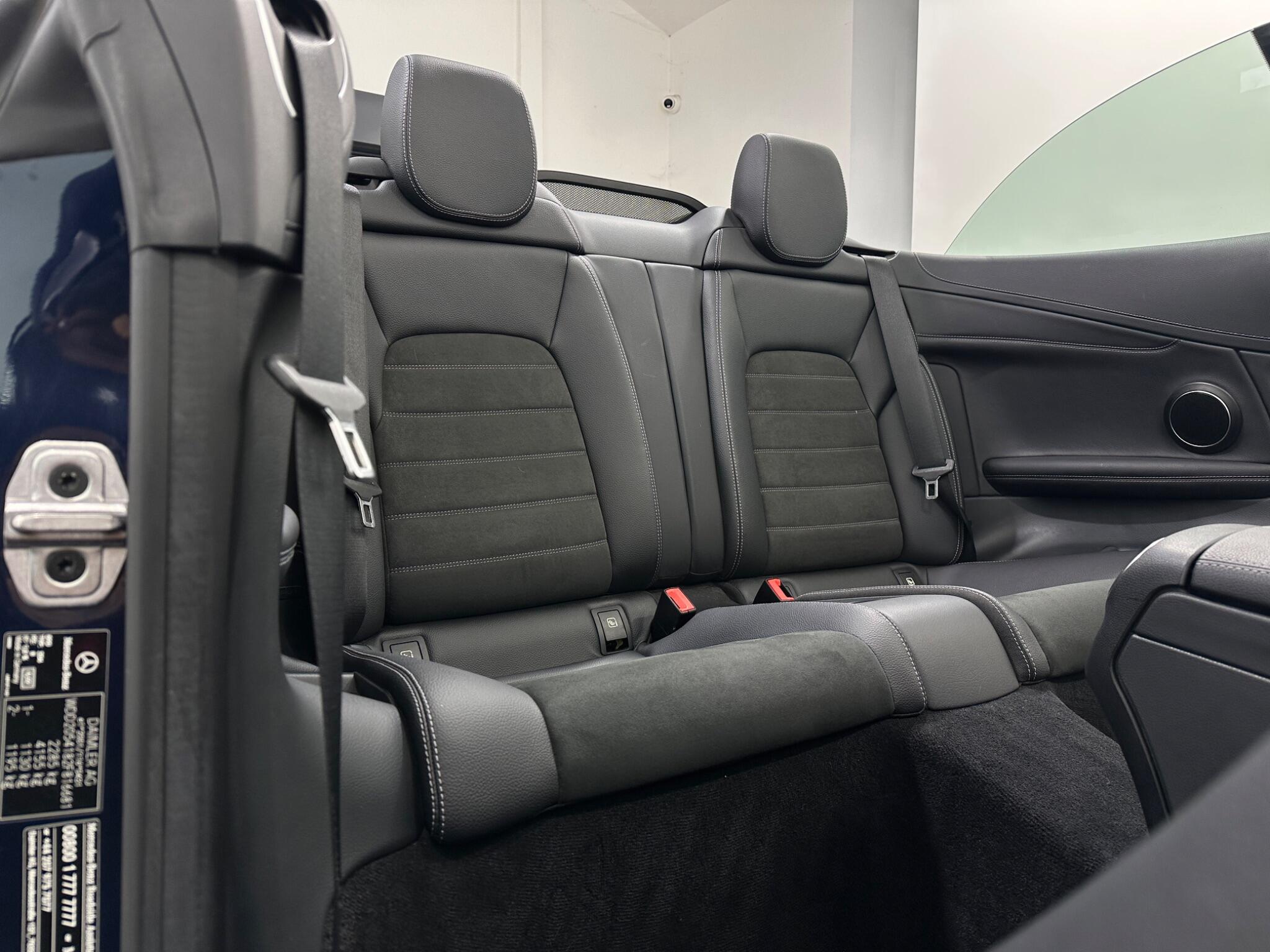 Mercedes-Benz C Class view 40