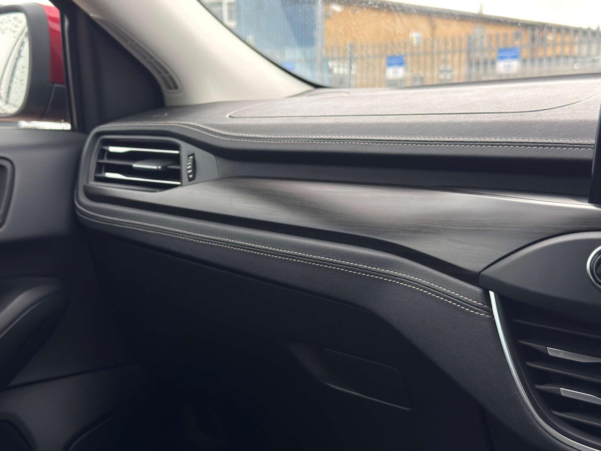 Ford Focus view 61