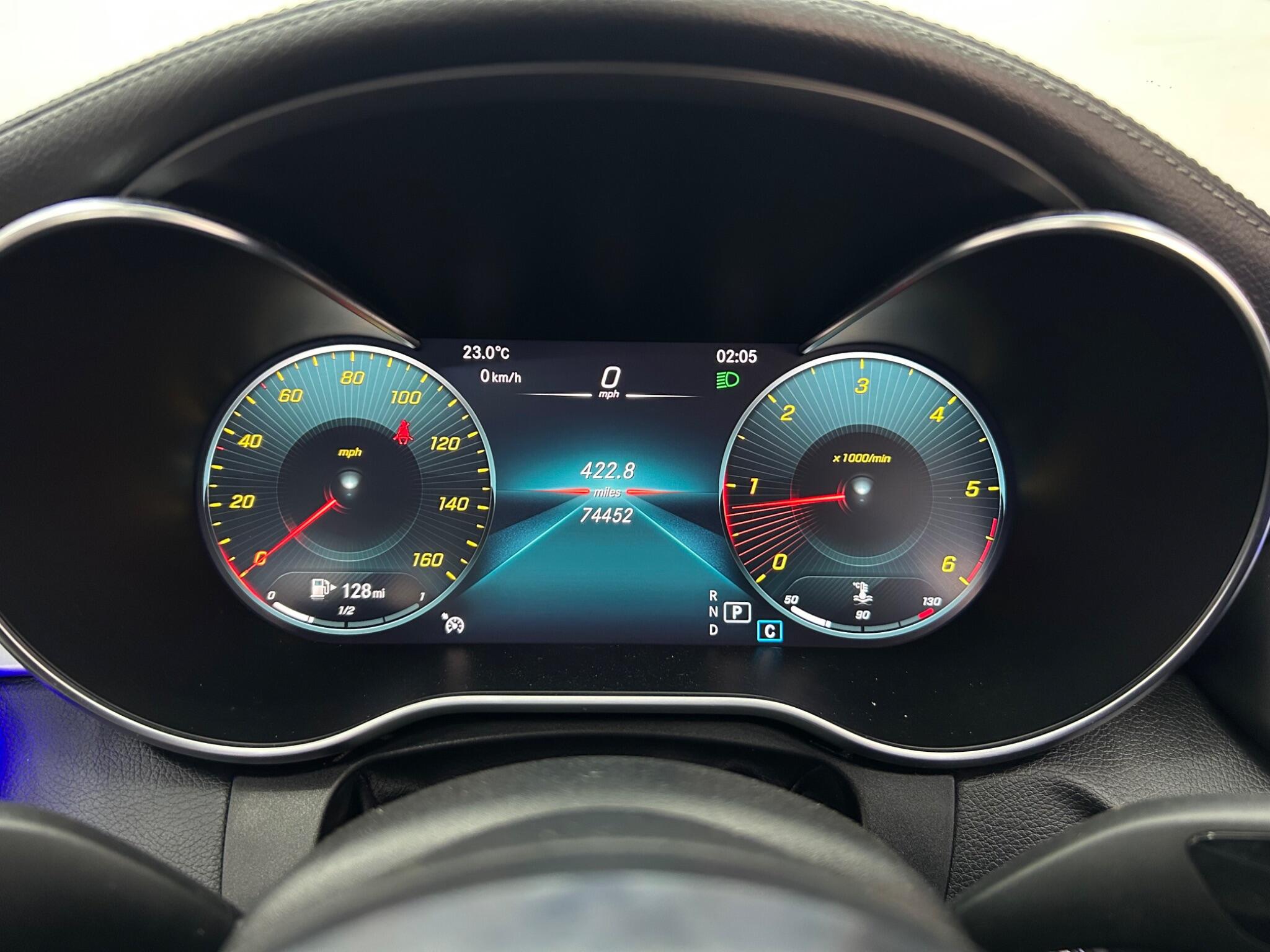 Mercedes-Benz C-Class view 42