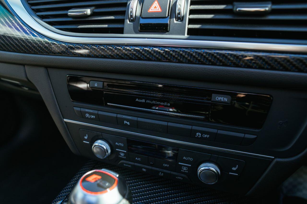 Audi RS6 view 79