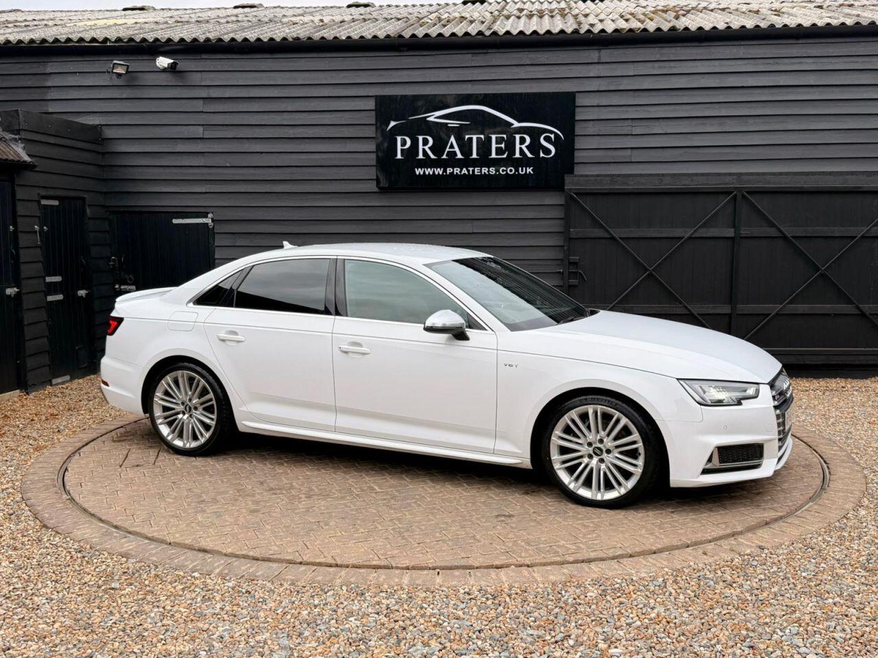 Audi S4 view 23