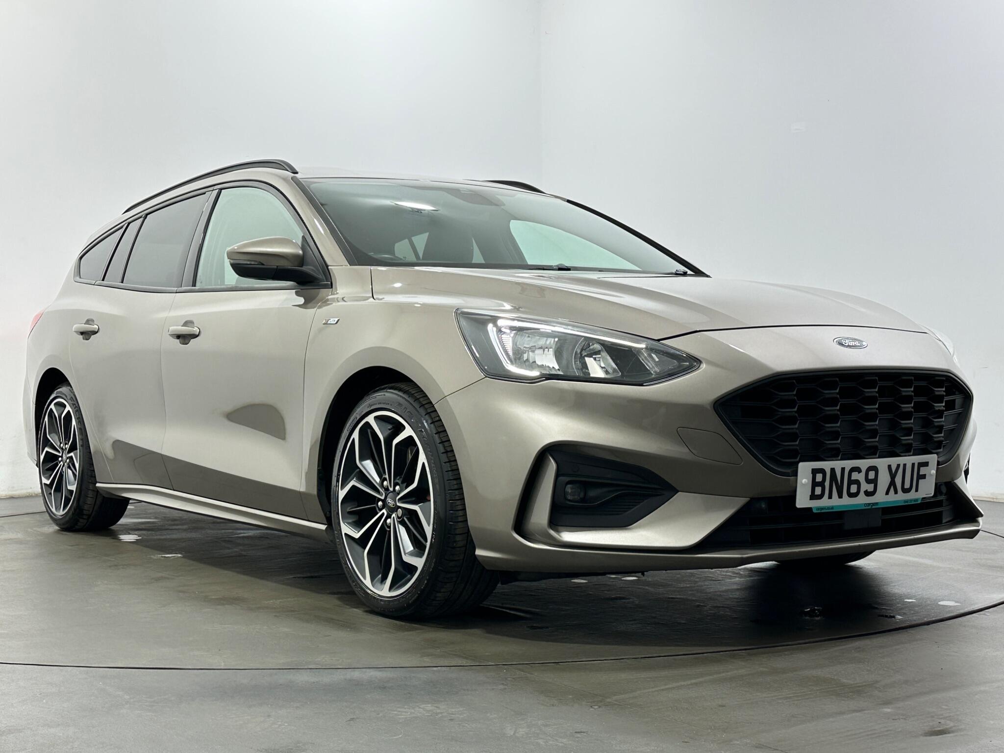 Ford Focus view 50