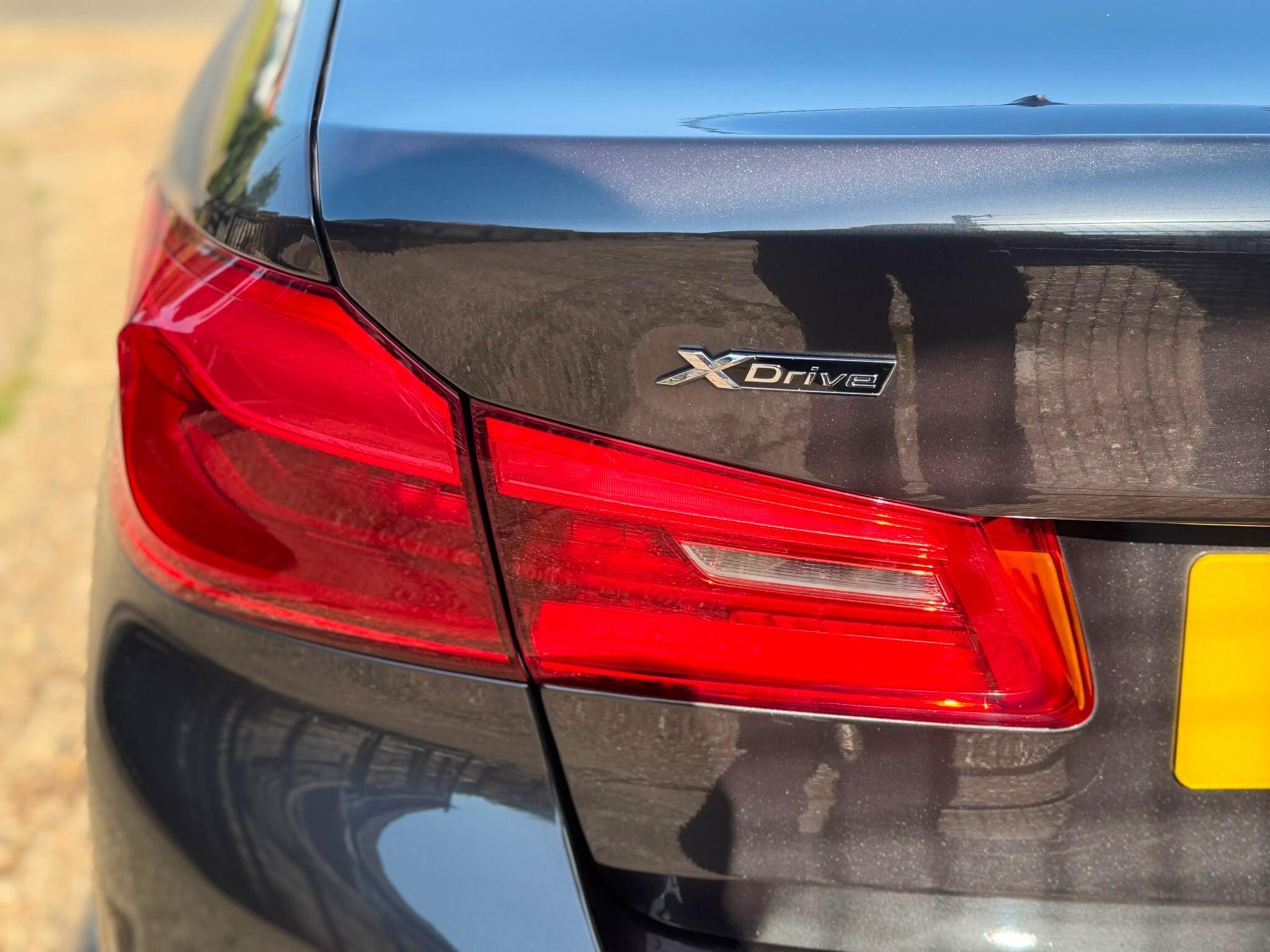 BMW 5 Series view 43