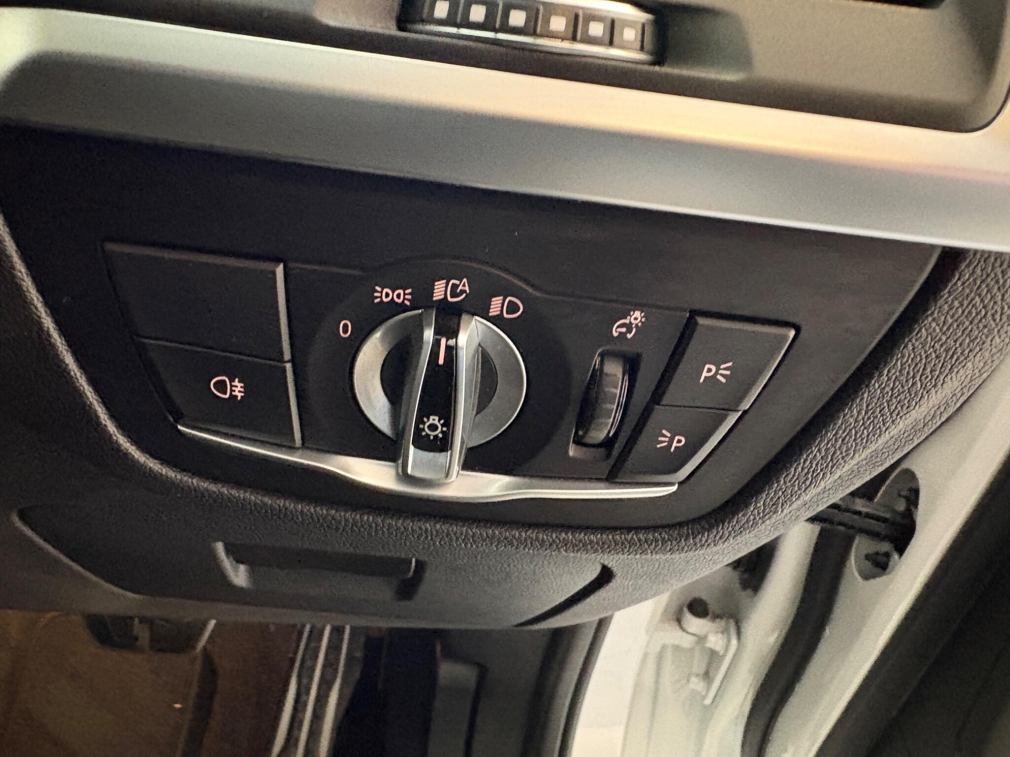 BMW Ix3 view 21