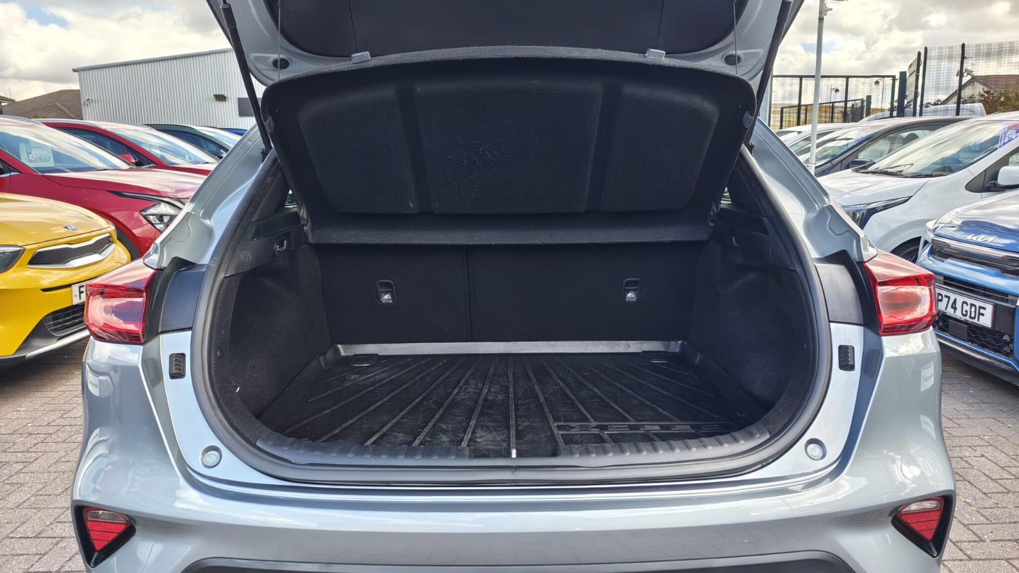 Kia Xceed view 7