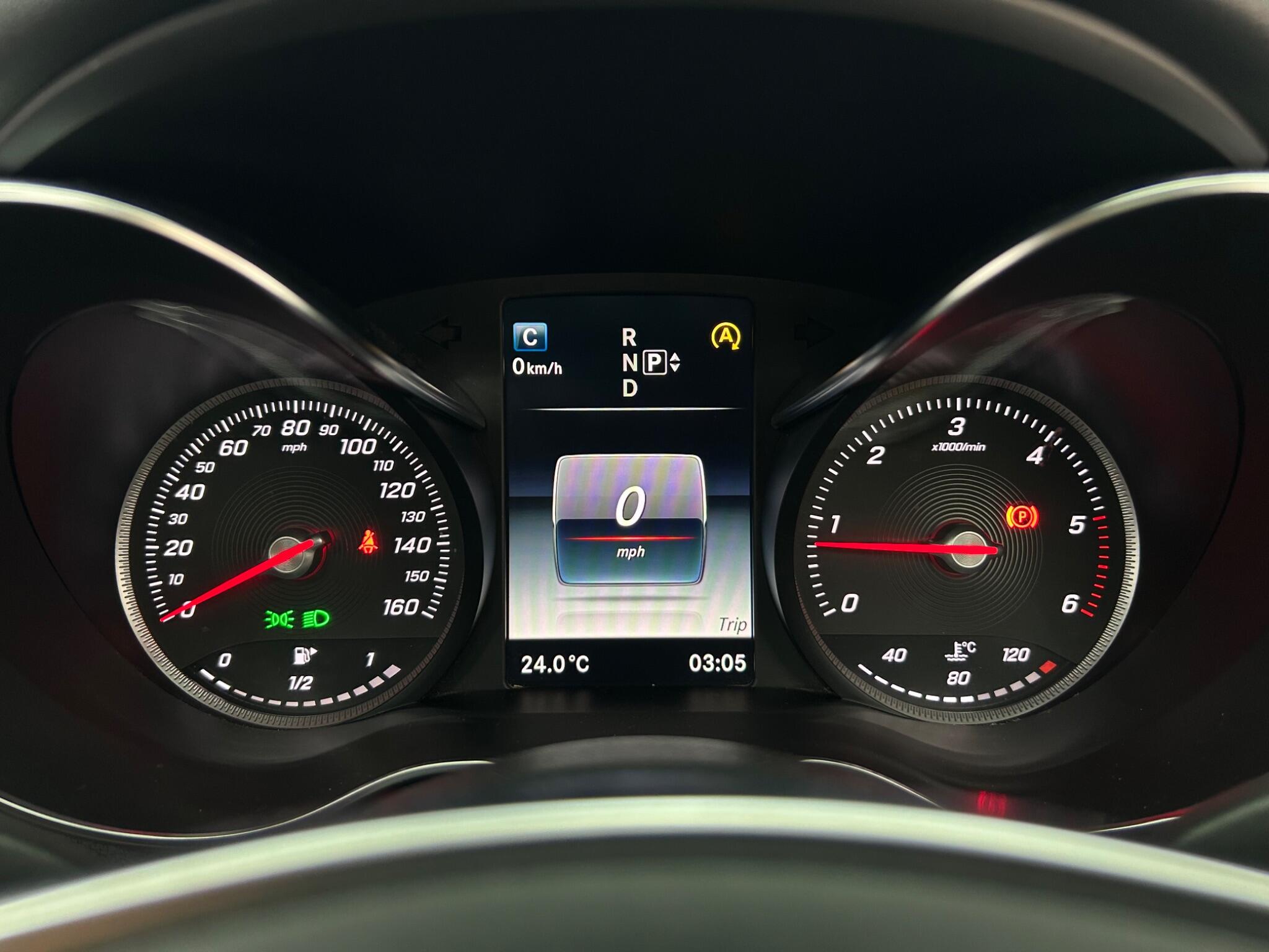 Mercedes-Benz C Class view 42