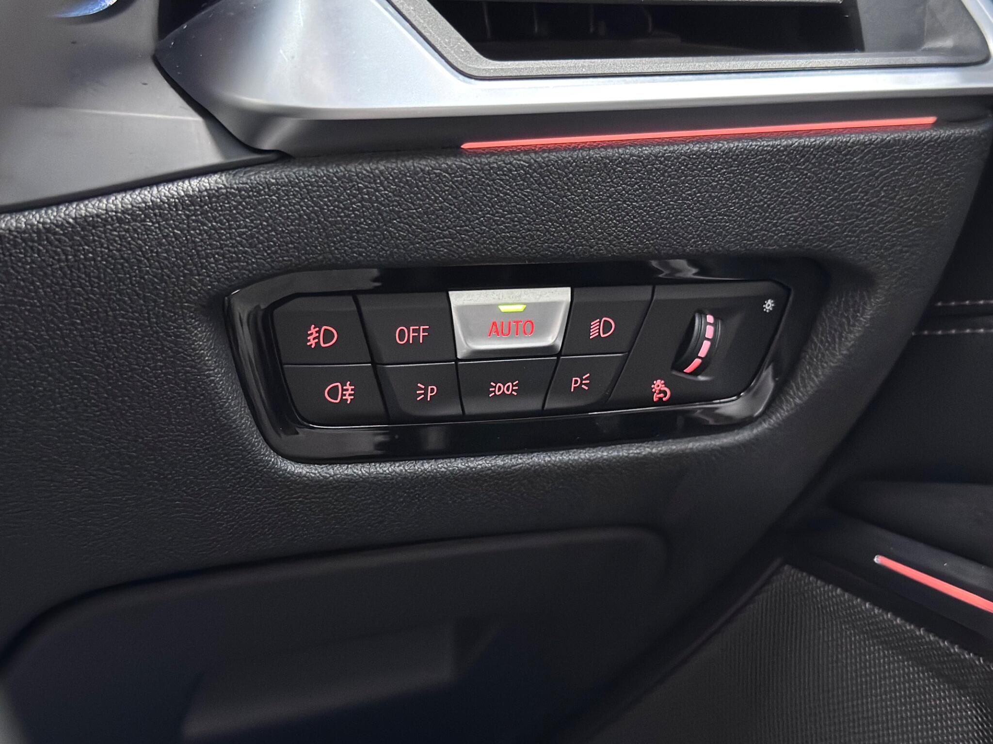 BMW 3 Series view 46
