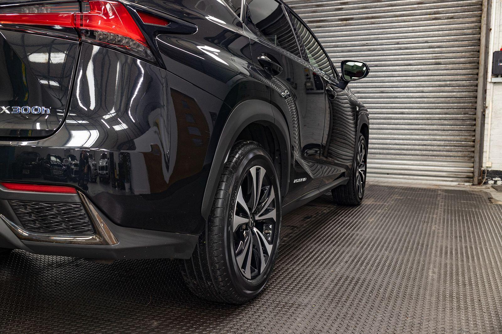 Lexus NX view 60