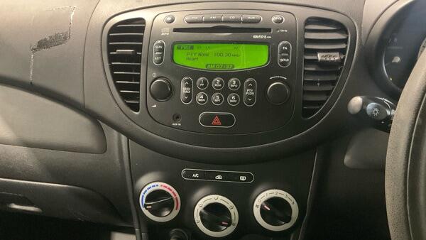 Hyundai I10 view 12