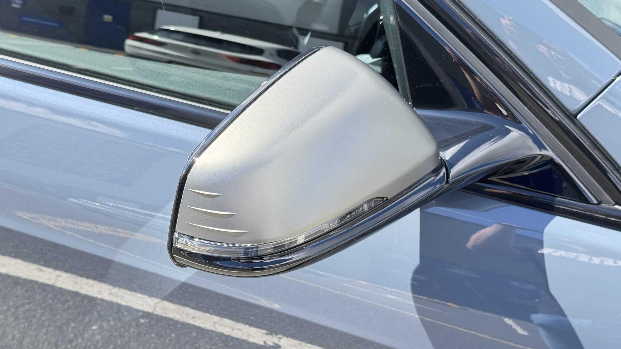 BMW 1 Series view 45
