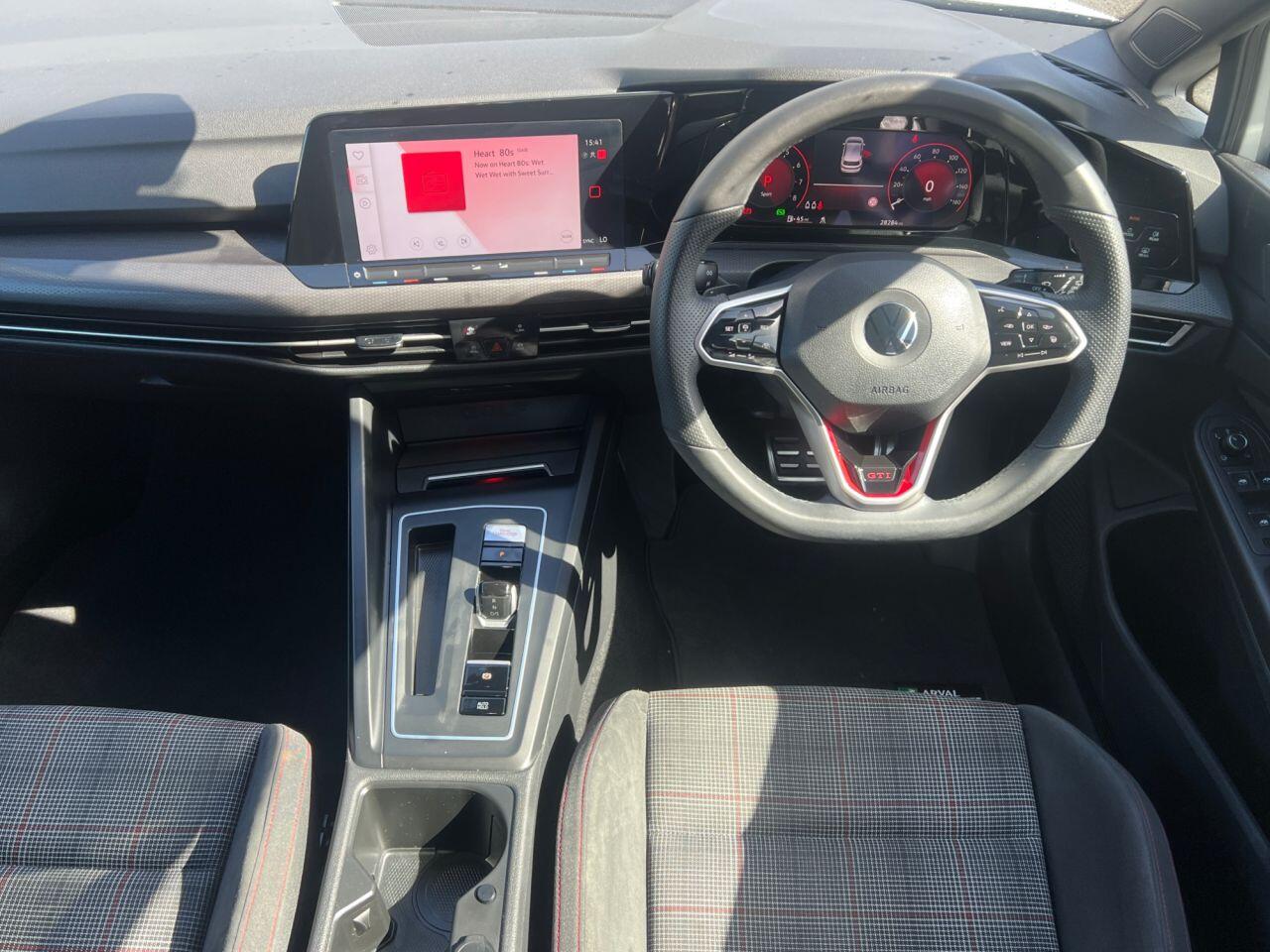 Volkswagen Golf view 6