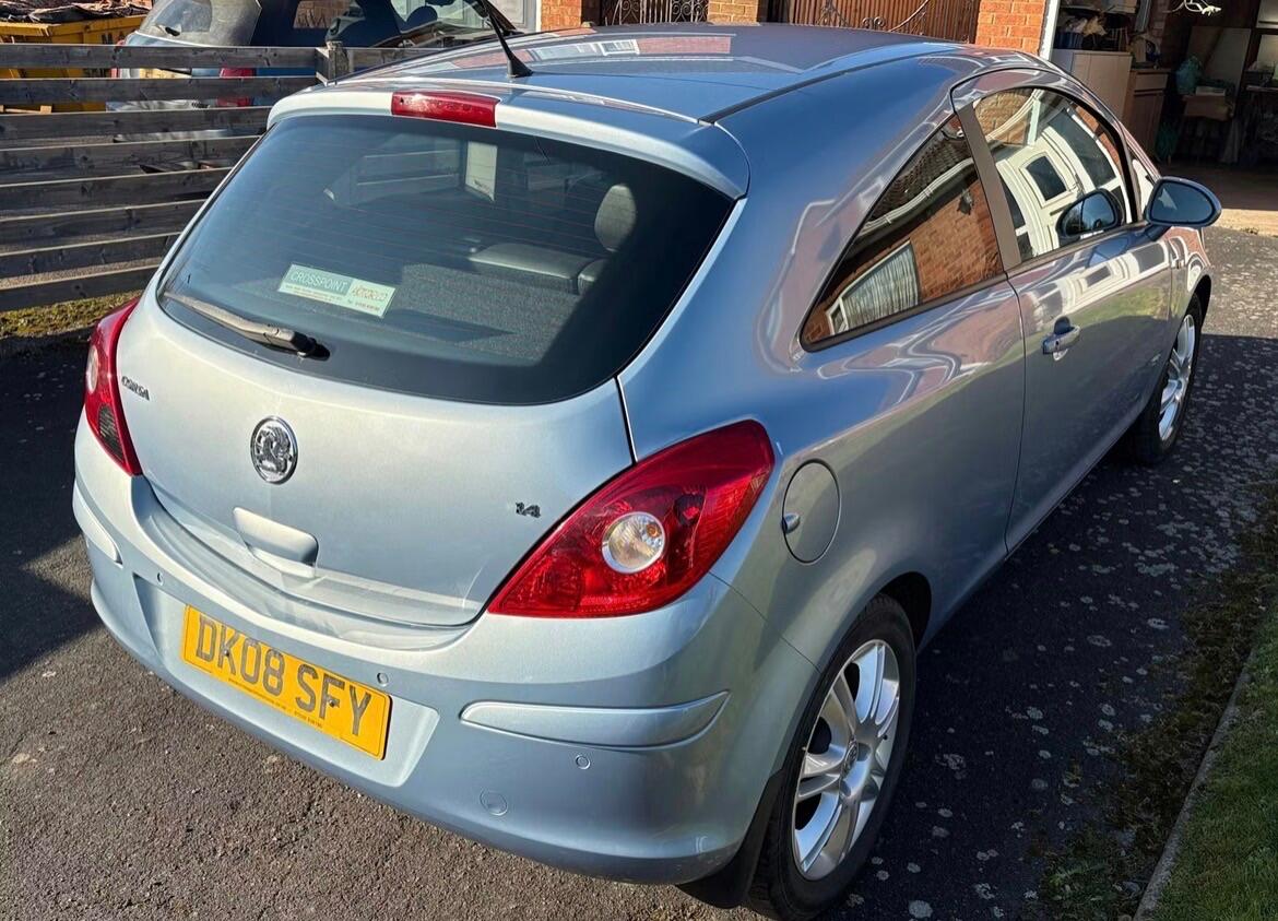 2008 Vauxhall Corsa 1.4i 16v Design 3dr (a/c) image 7