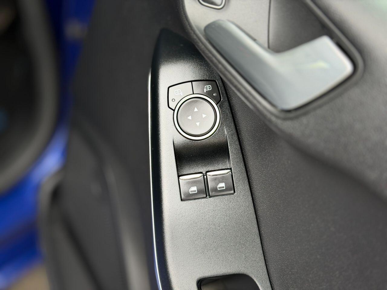 Ford Fiesta view 105