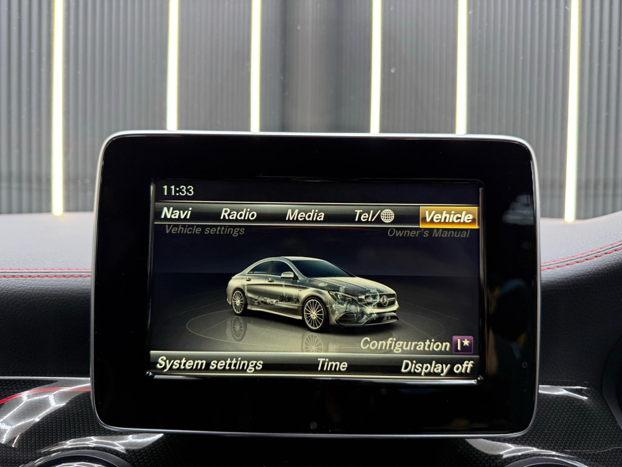 Mercedes-Benz Cla view 18
