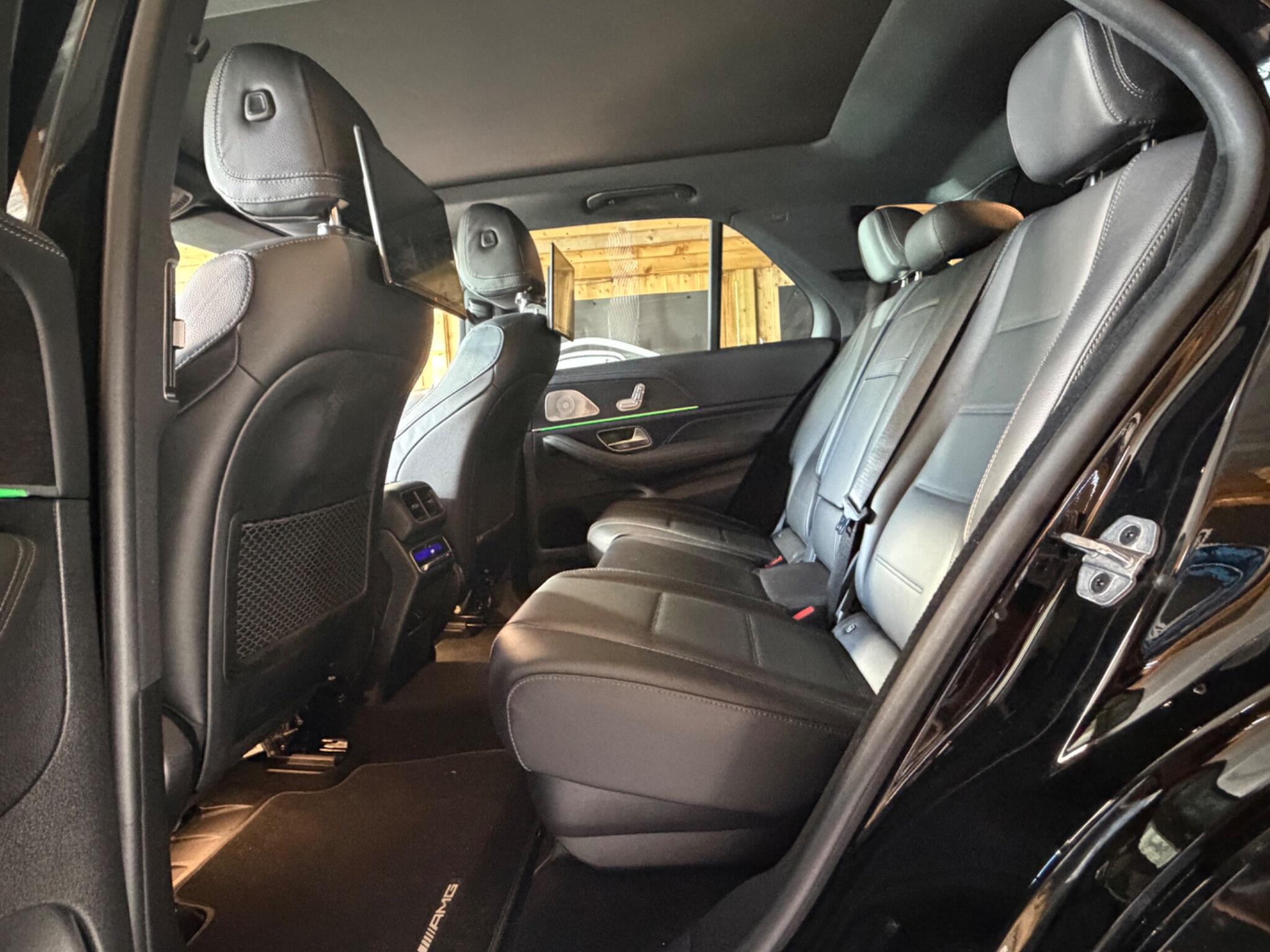 Mercedes-Benz Gle view 17
