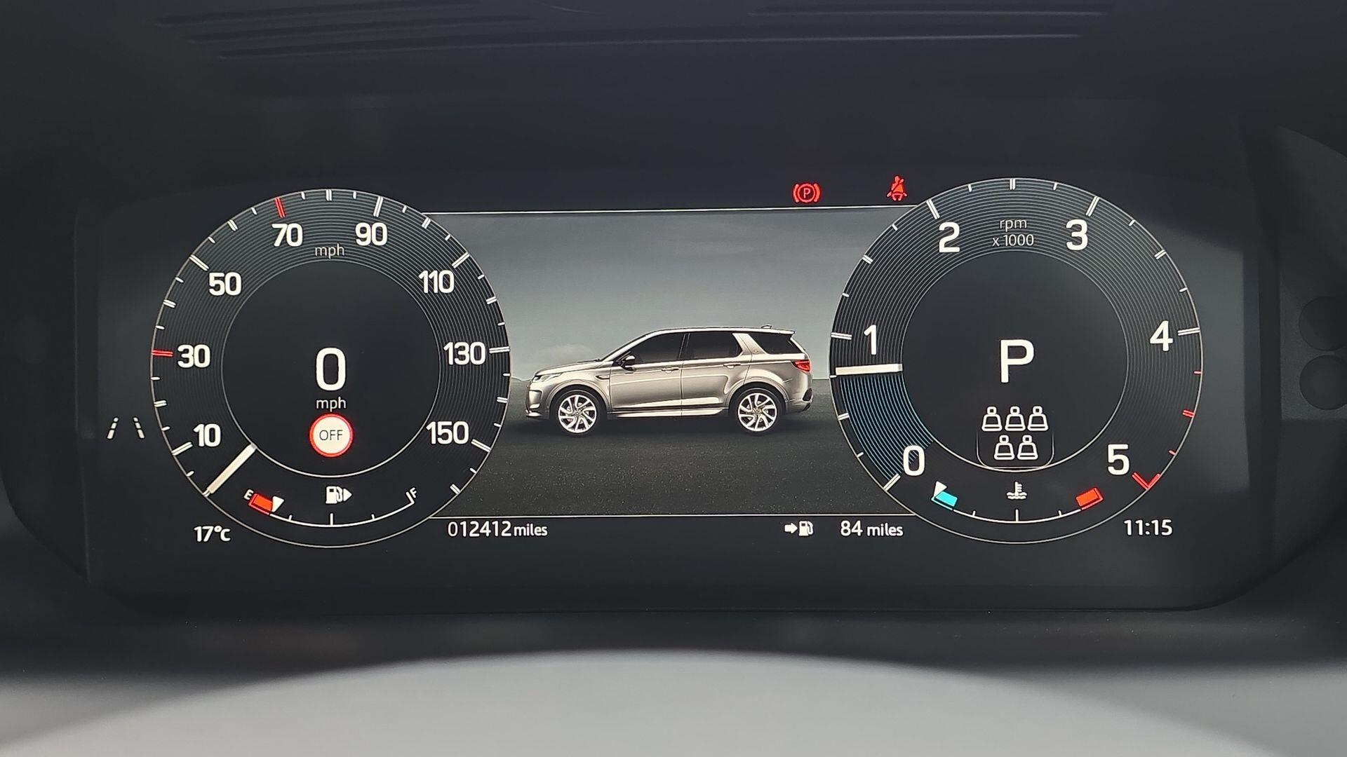 Land Rover Discovery Sport view 16
