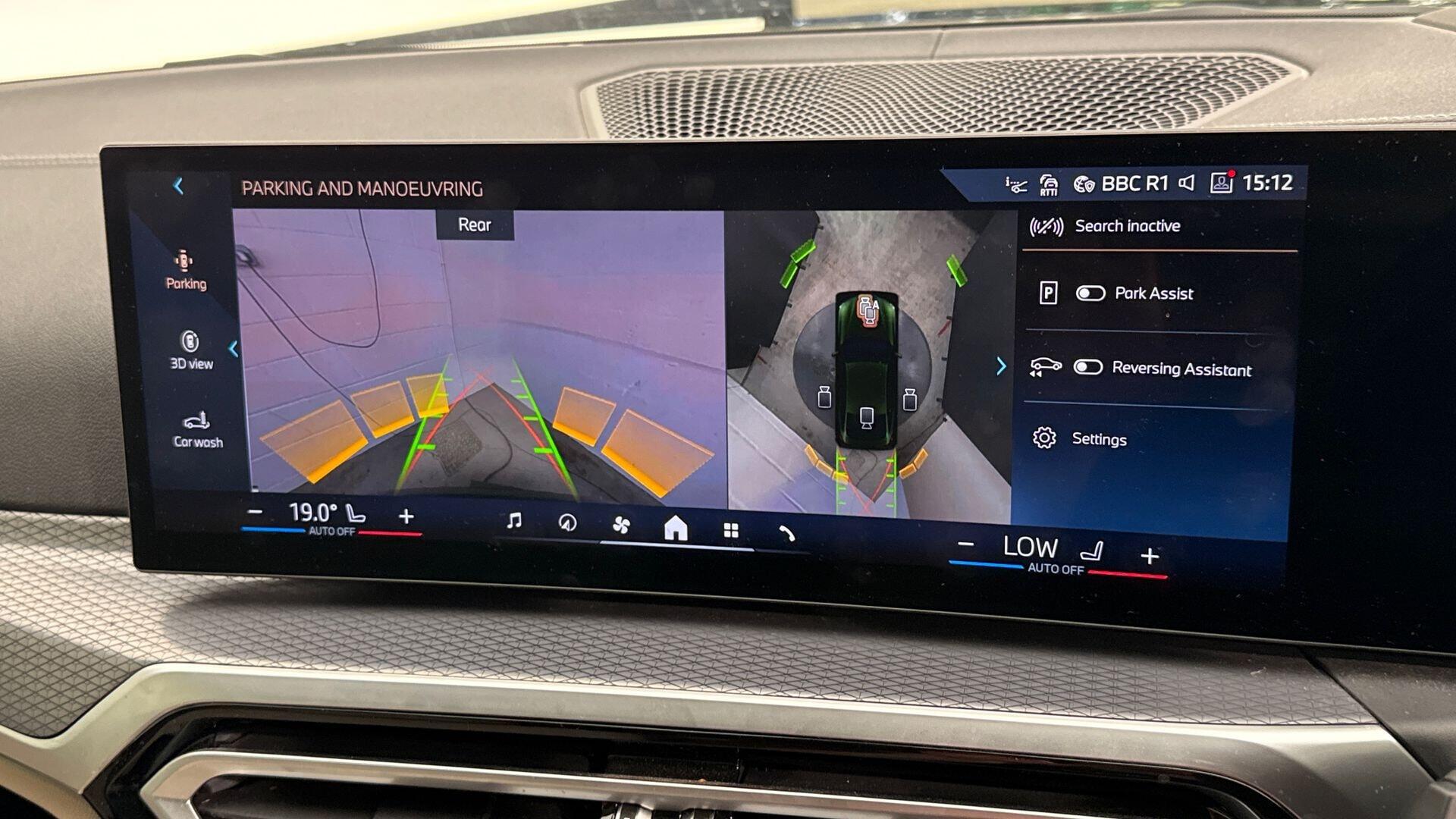 BMW I4 view 32