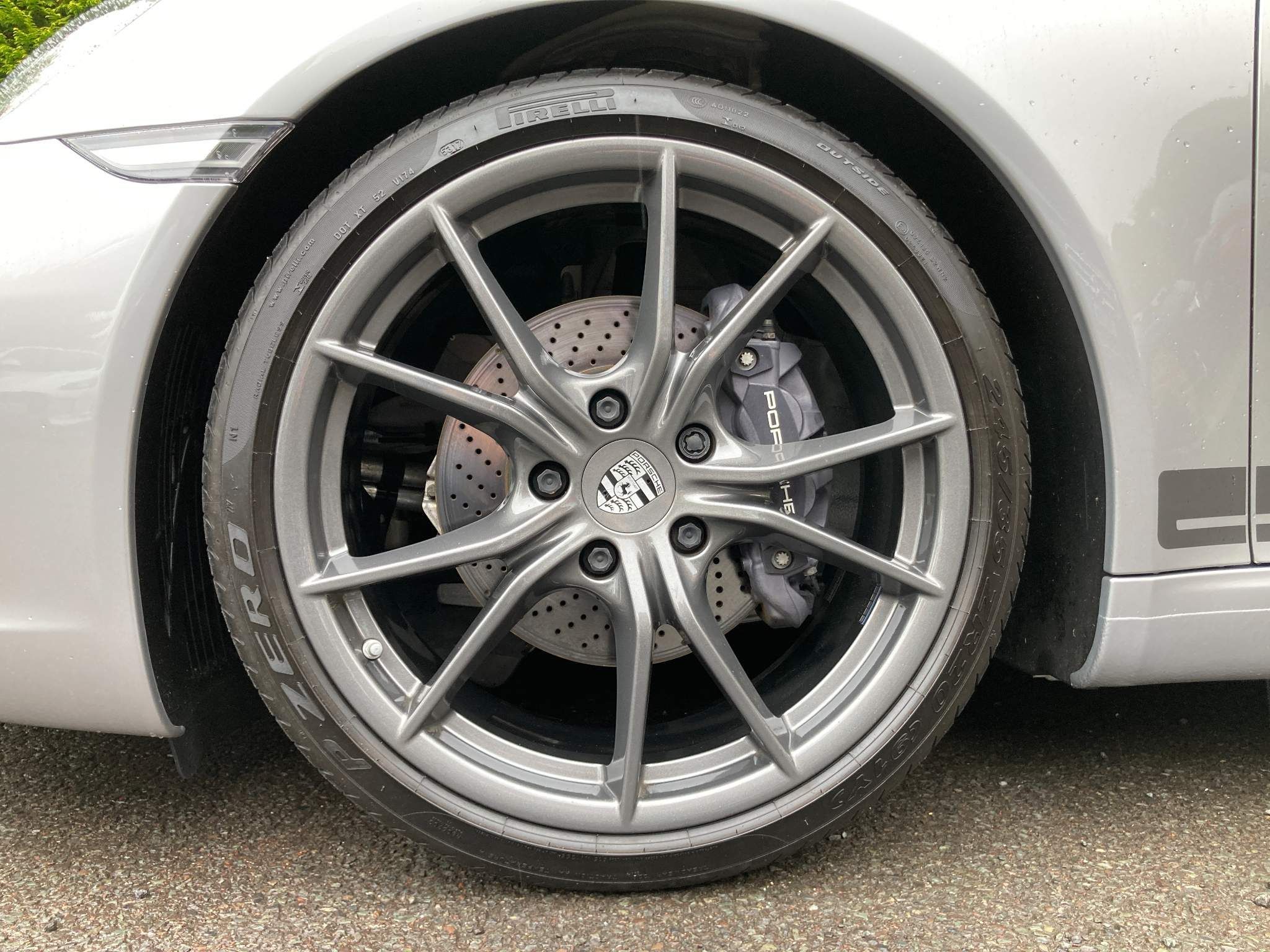 Porsche 911 view 51
