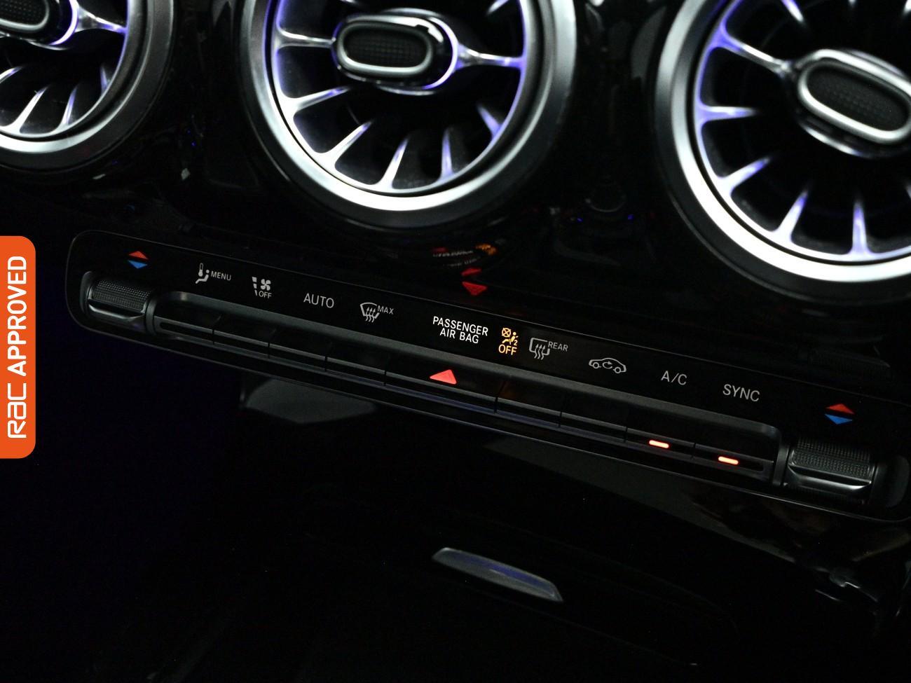 Mercedes-Benz Cla view 19
