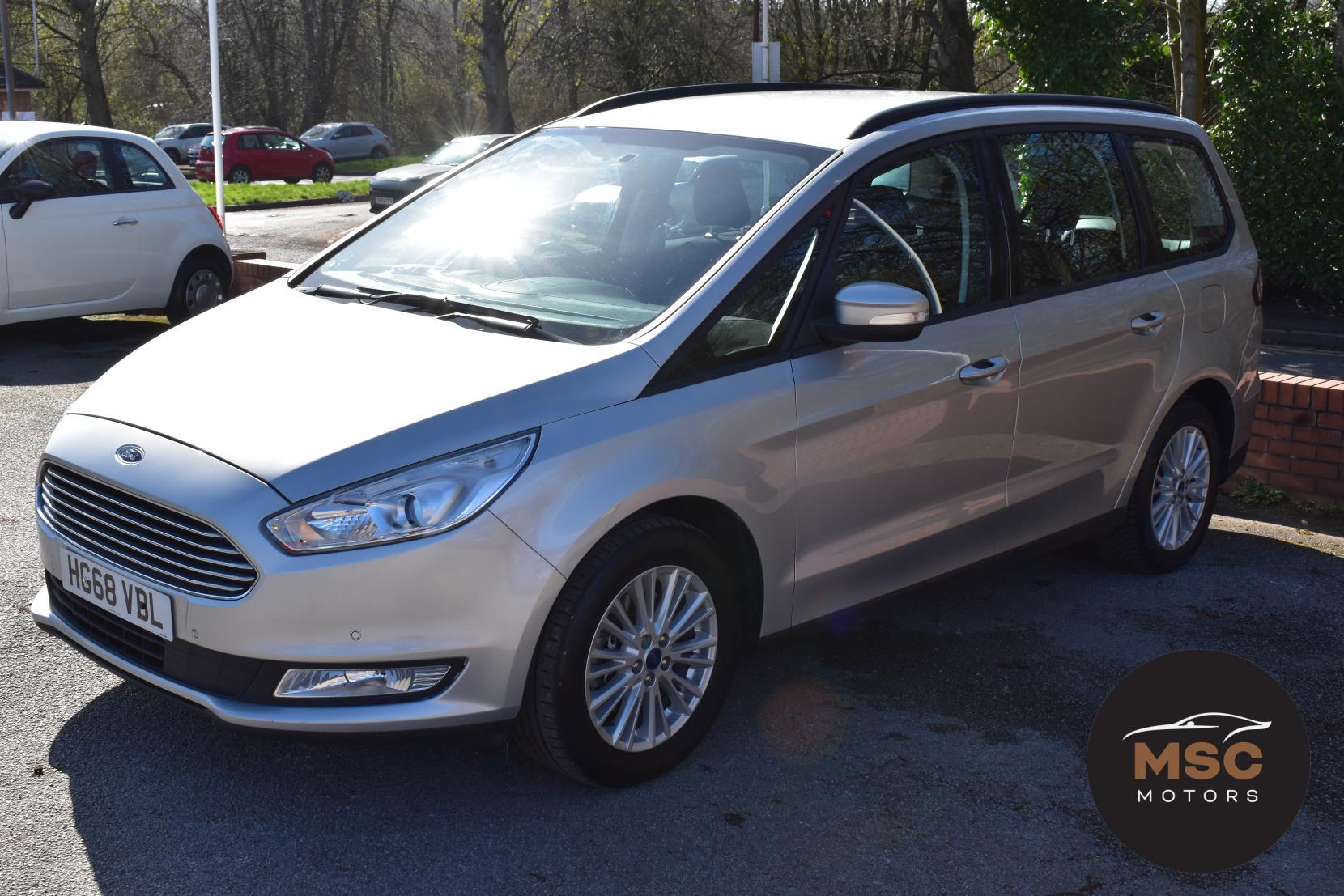 Ford Galaxy view 5