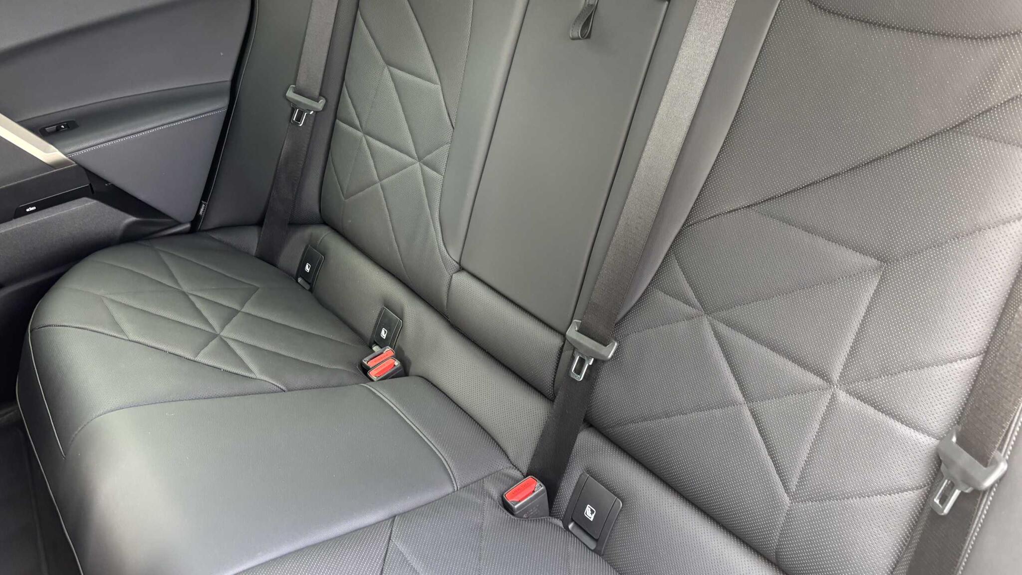 BMW iX view 13